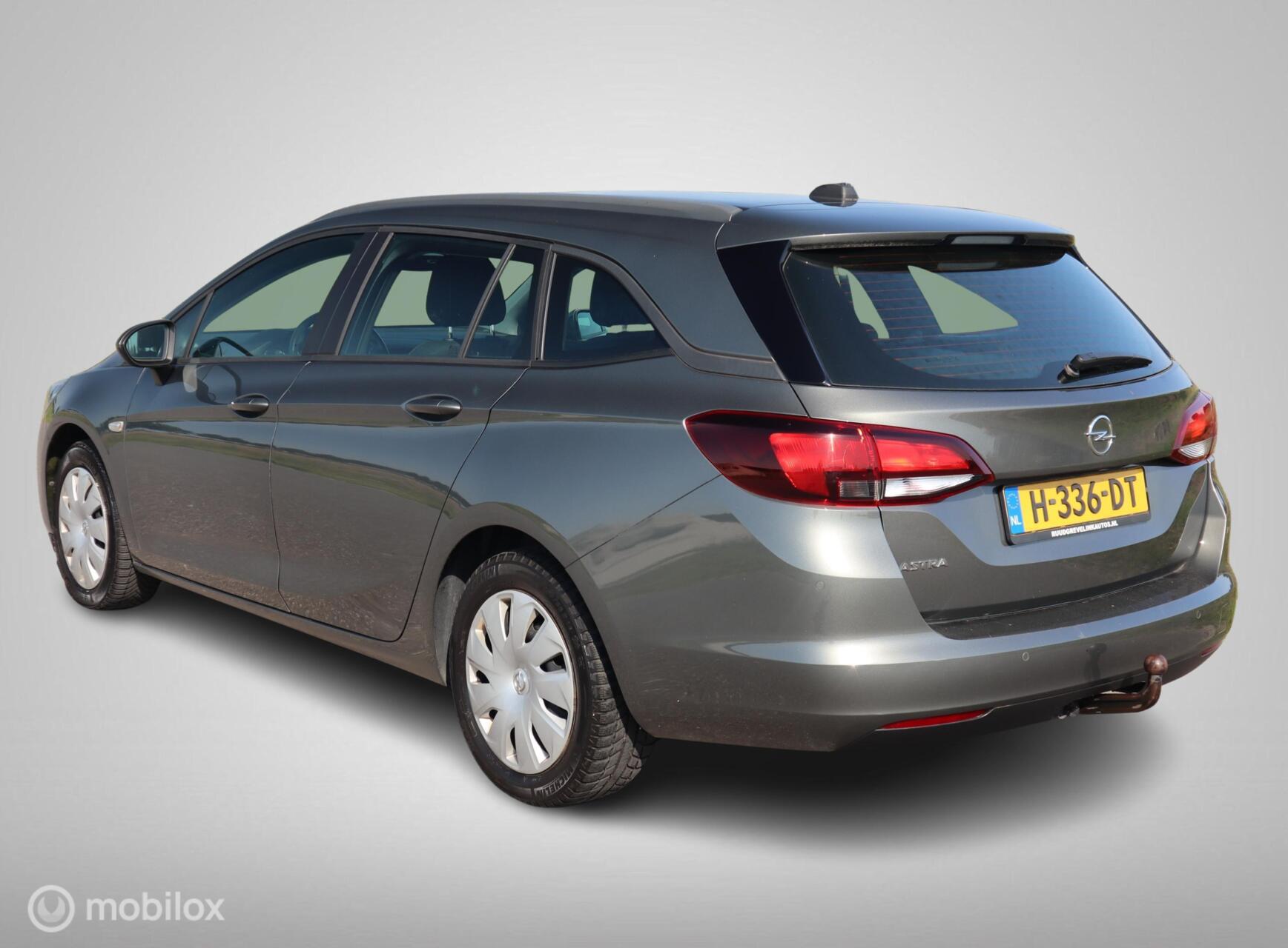 Foto van Opel Astra Sports Tourer