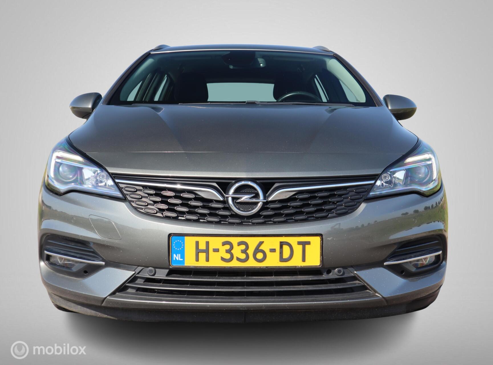 Foto van Opel Astra Sports Tourer