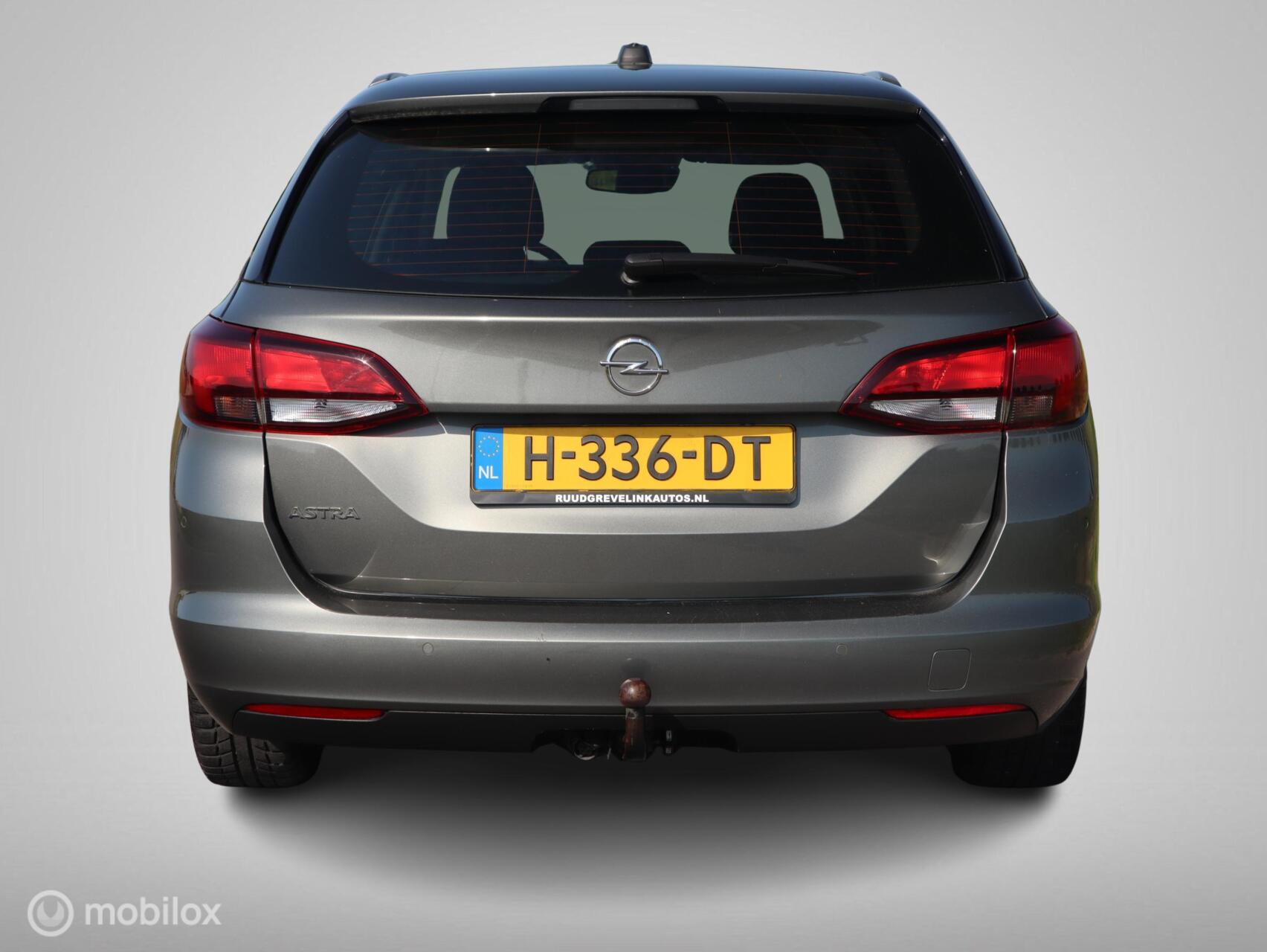 Foto van Opel Astra Sports Tourer