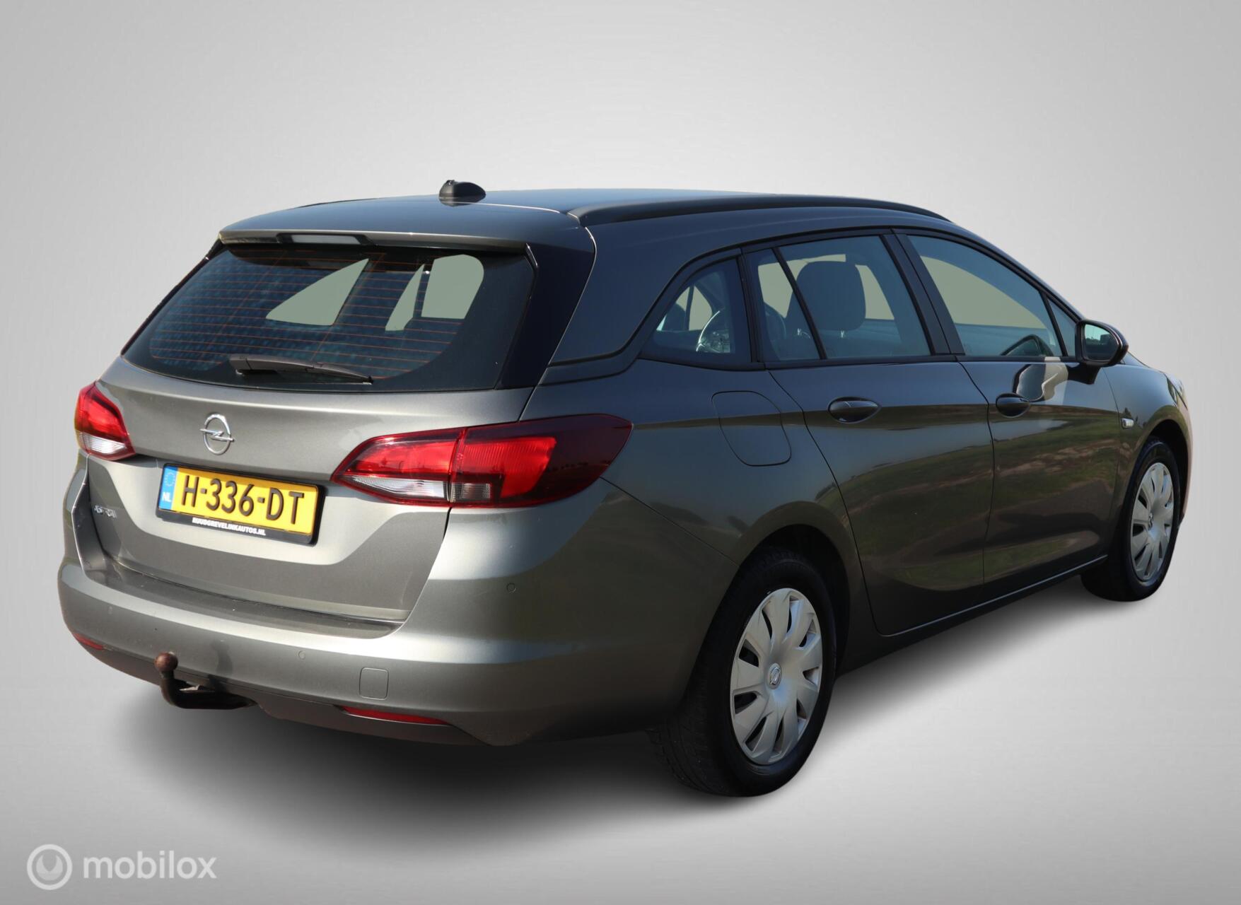 Foto van Opel Astra Sports Tourer
