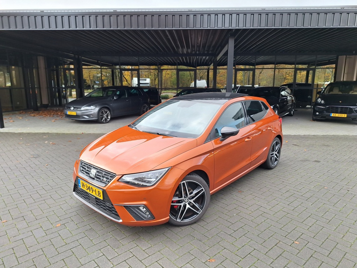 Seat Ibiza 1.0 TSI 116PK FR Pano Virtual Beats NL Auto 2020 - voorkant