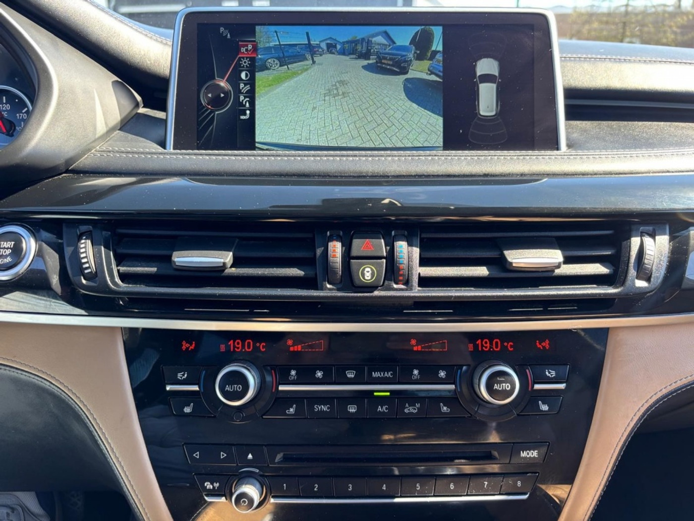 Foto van BMW X5 M