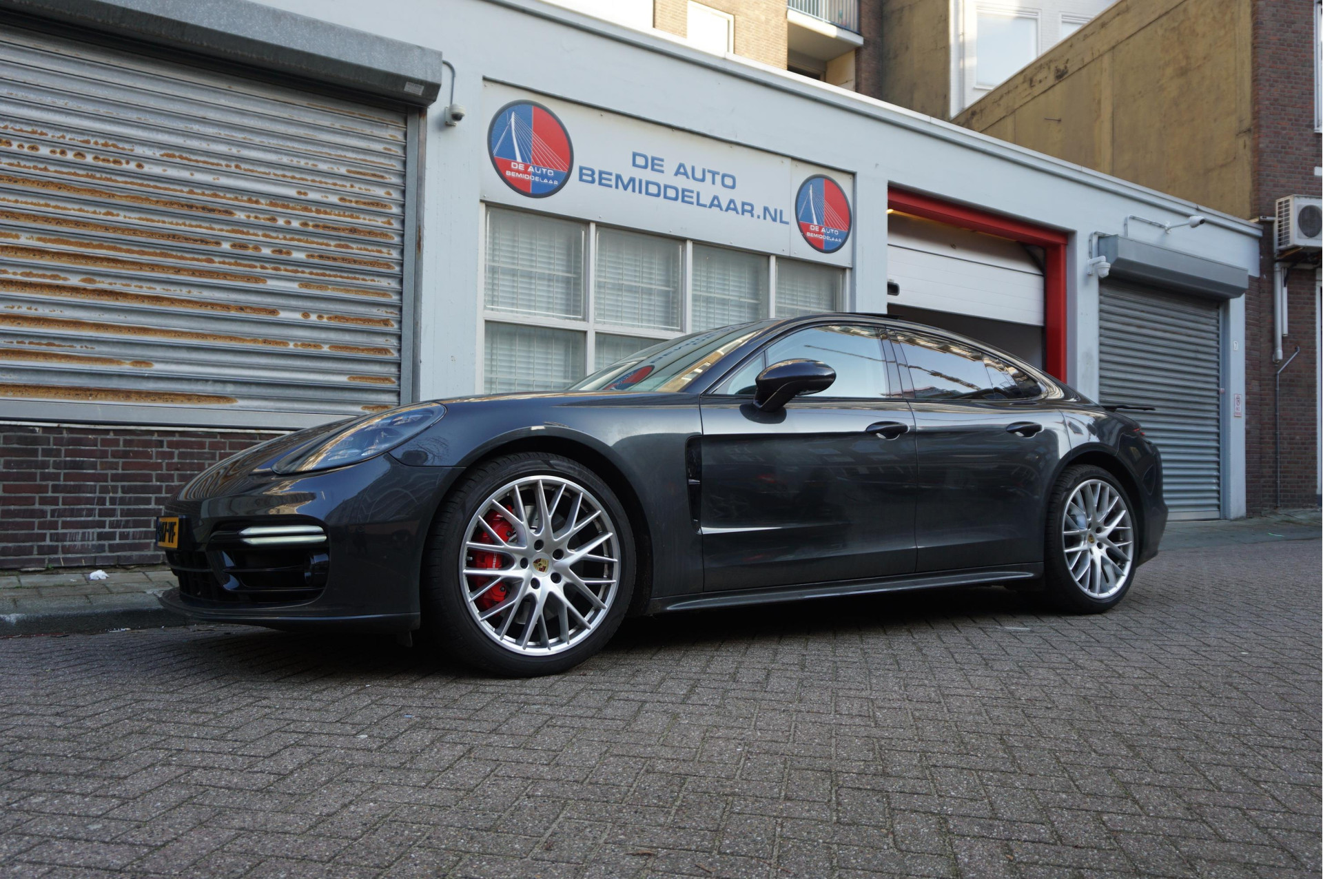 Foto van Porsche Panamera