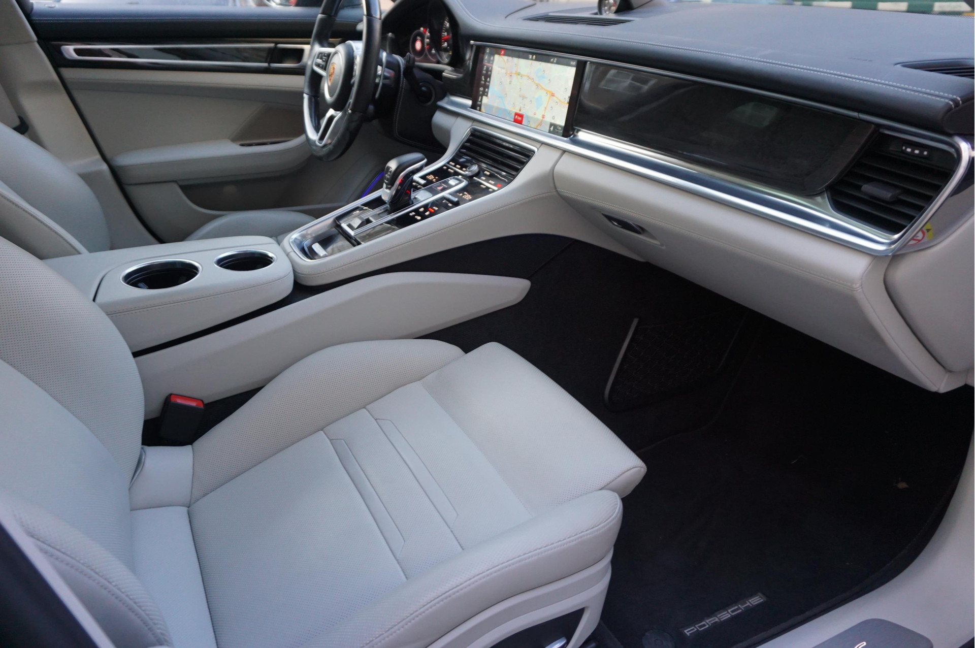 Foto van Porsche Panamera