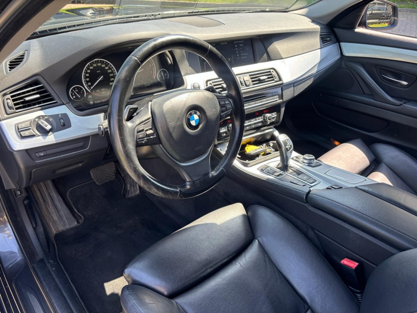 Foto van BMW 523i
