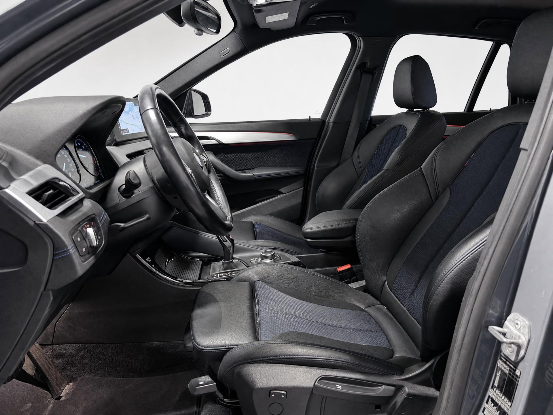 Foto van BMW X1 Sdrive18i