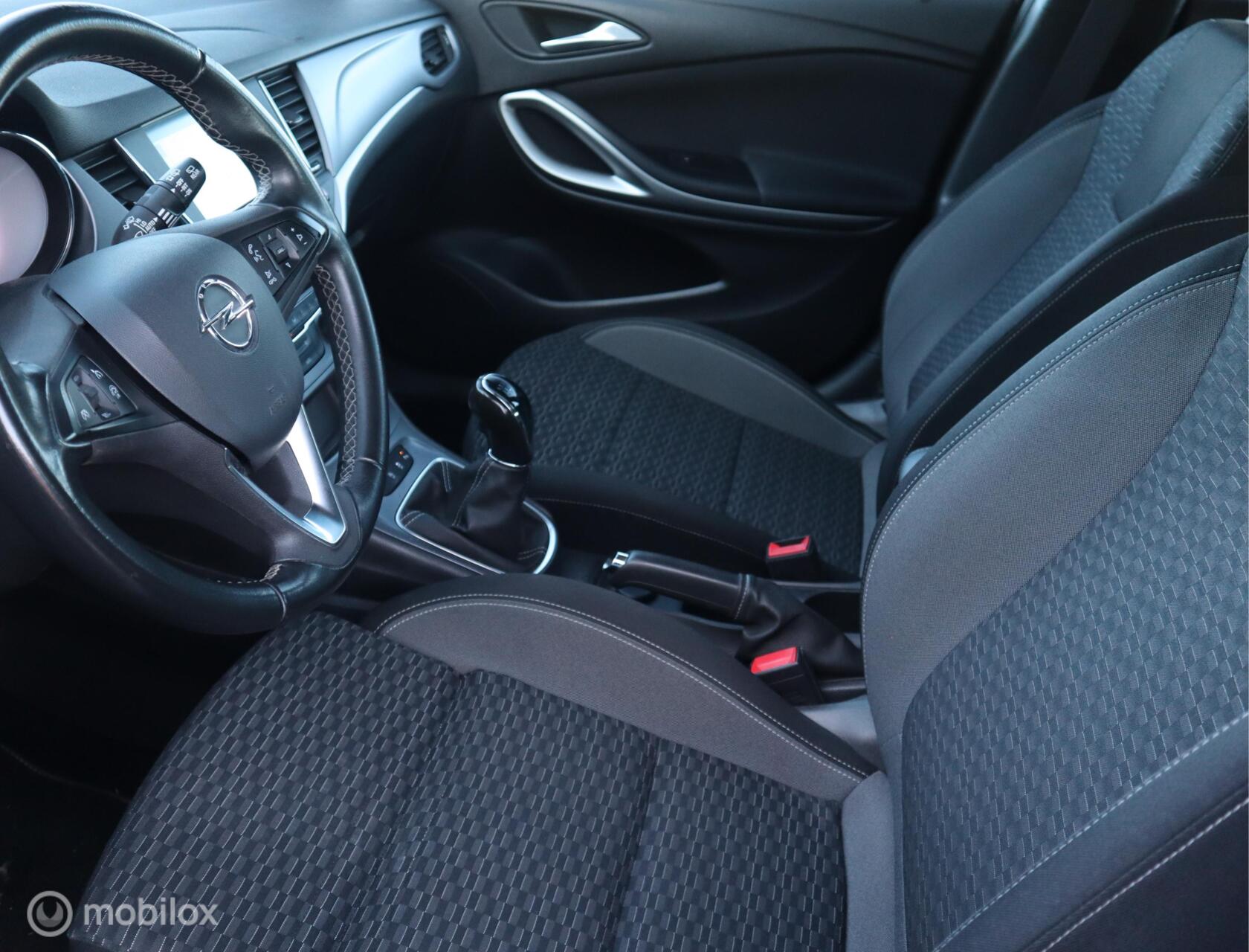 Foto van Opel Astra Sports Tourer