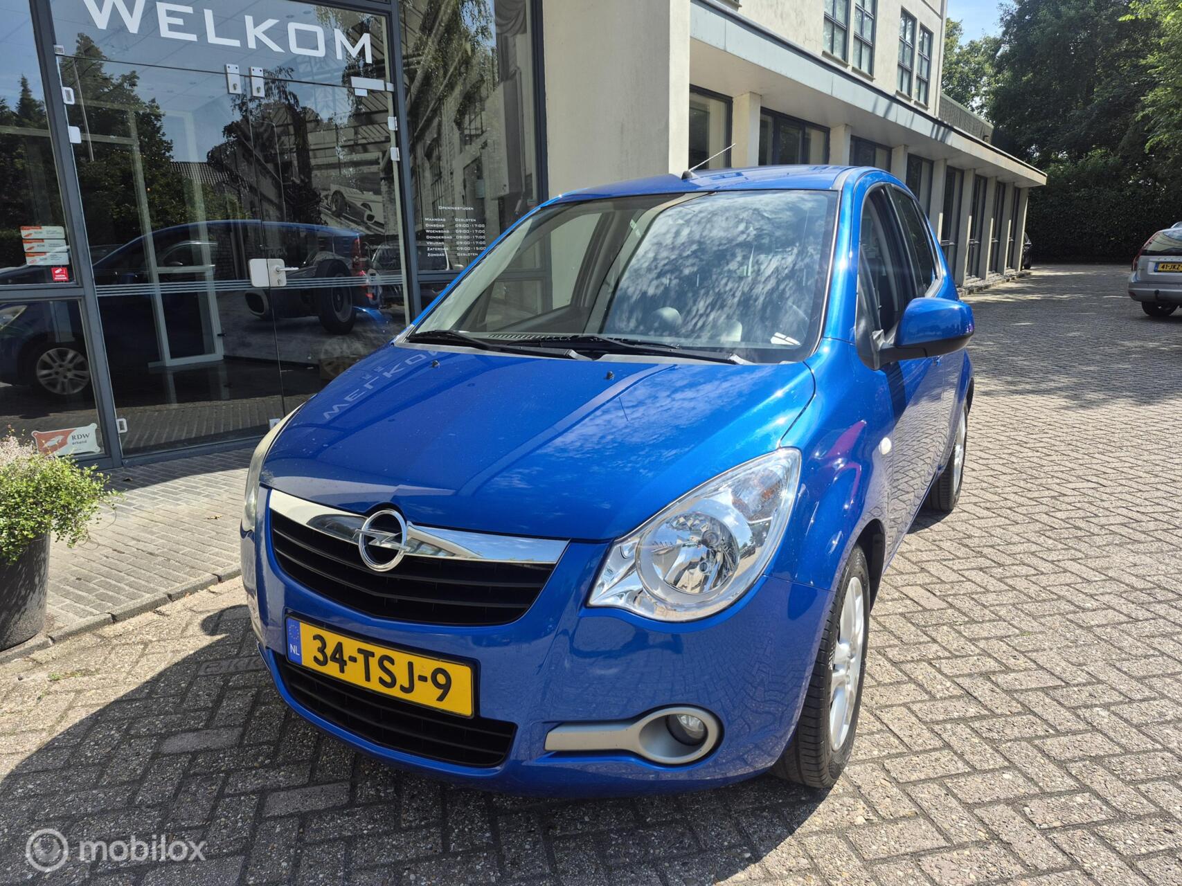 Foto van Opel Agila