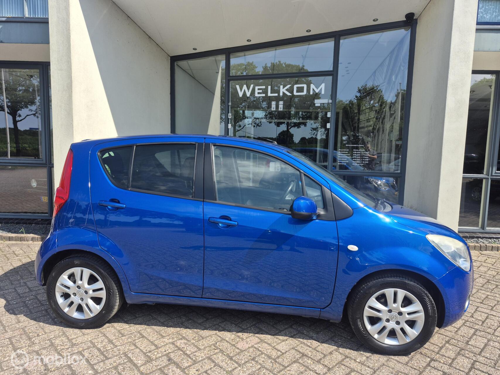 Foto van Opel Agila