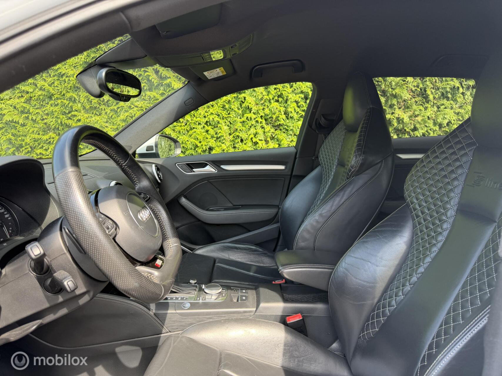 Foto van Audi A3 Sportback E-tron