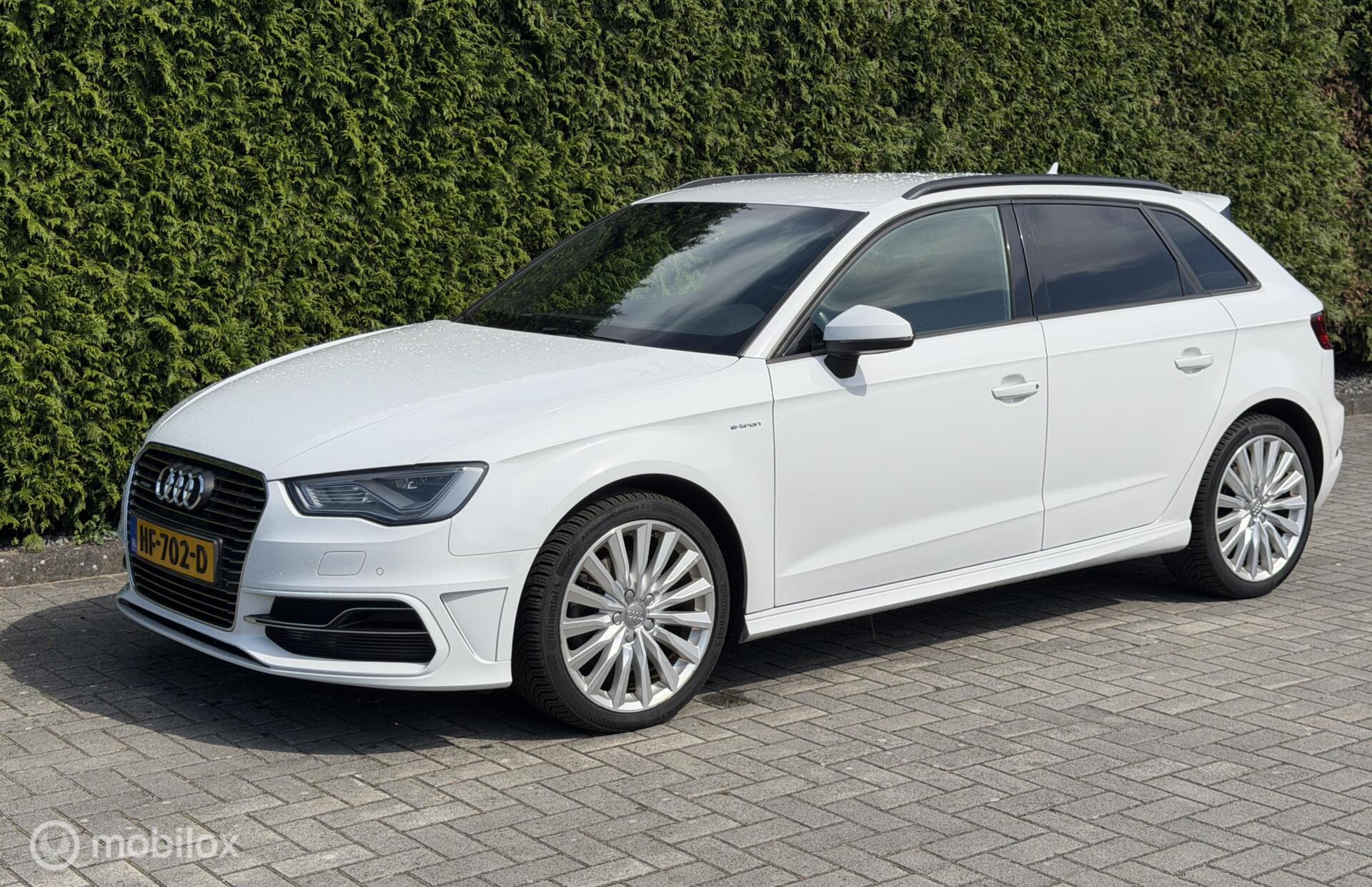 Audi A3 Sportback E-tron 1.4 E-tron PHEV Ambition Pro Line plus 2015 - voorkant