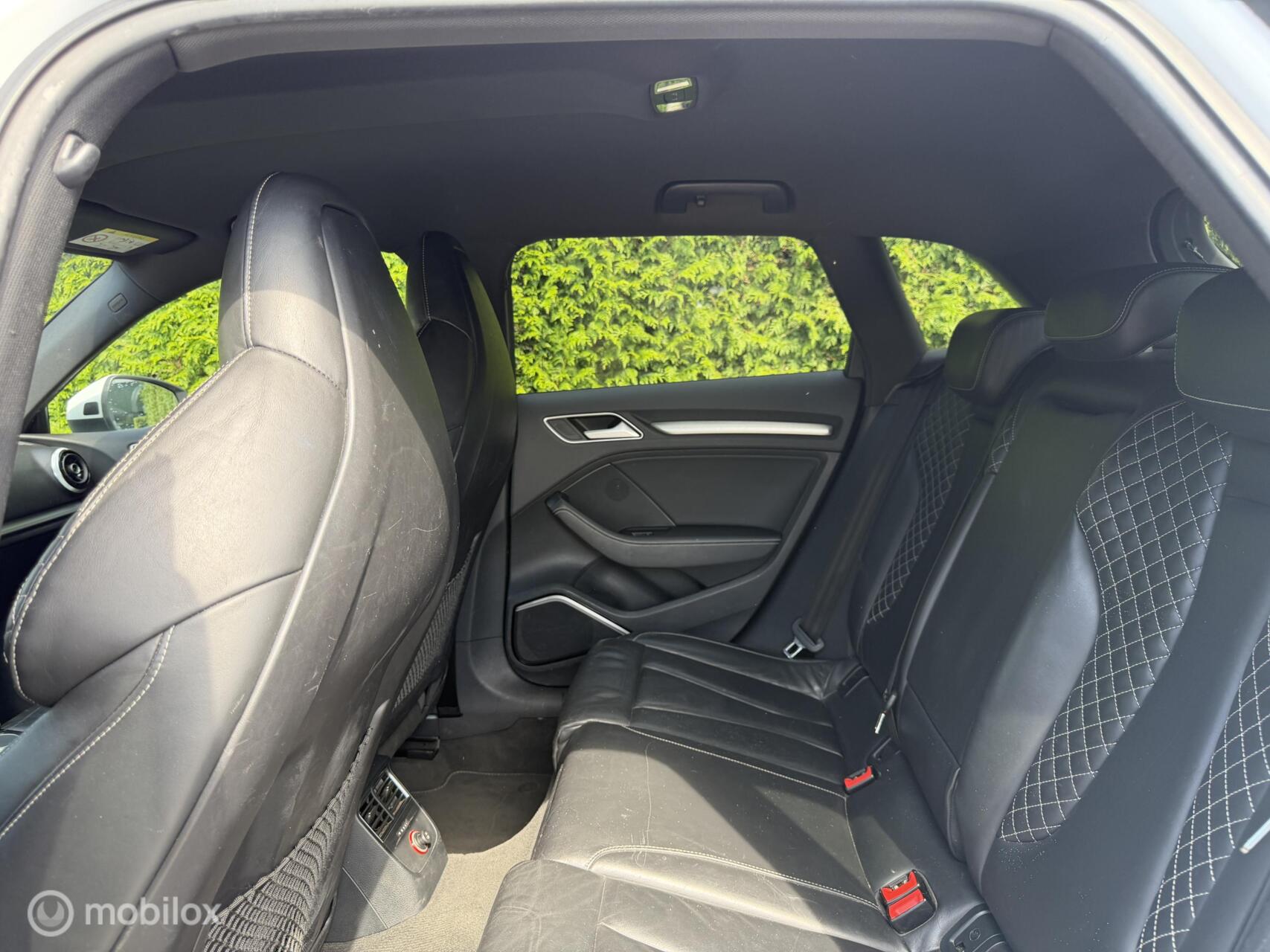 Foto van Audi A3 Sportback E-tron