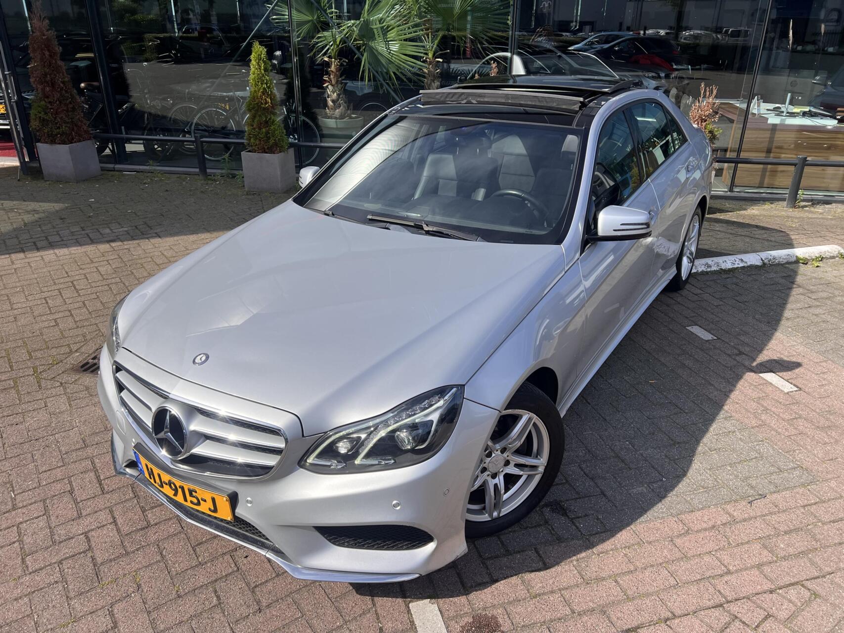 Foto van Mercedes-Benz E 220 Bluetec