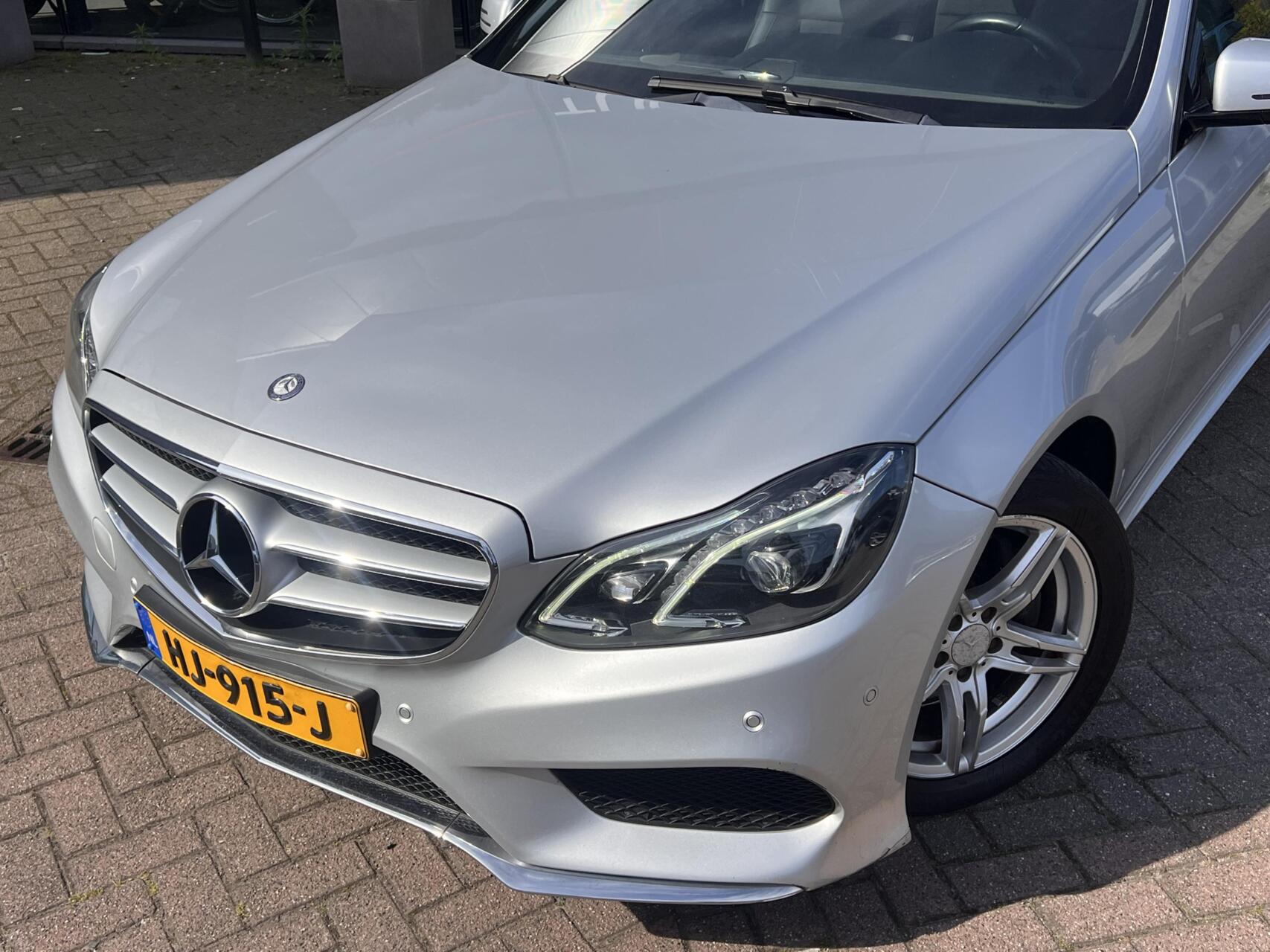 Foto van Mercedes-Benz E 220 Bluetec