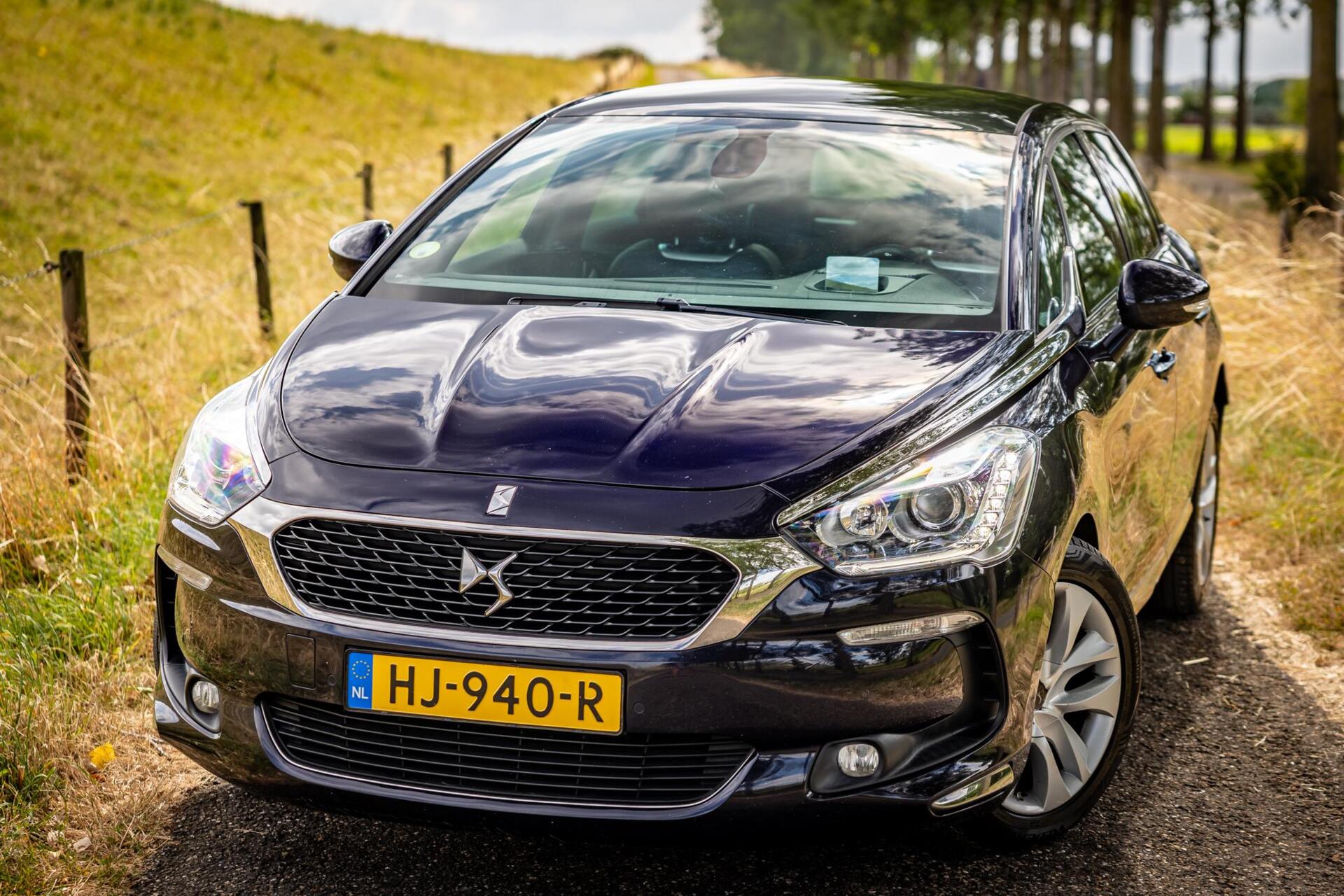 Foto van DS DS 5