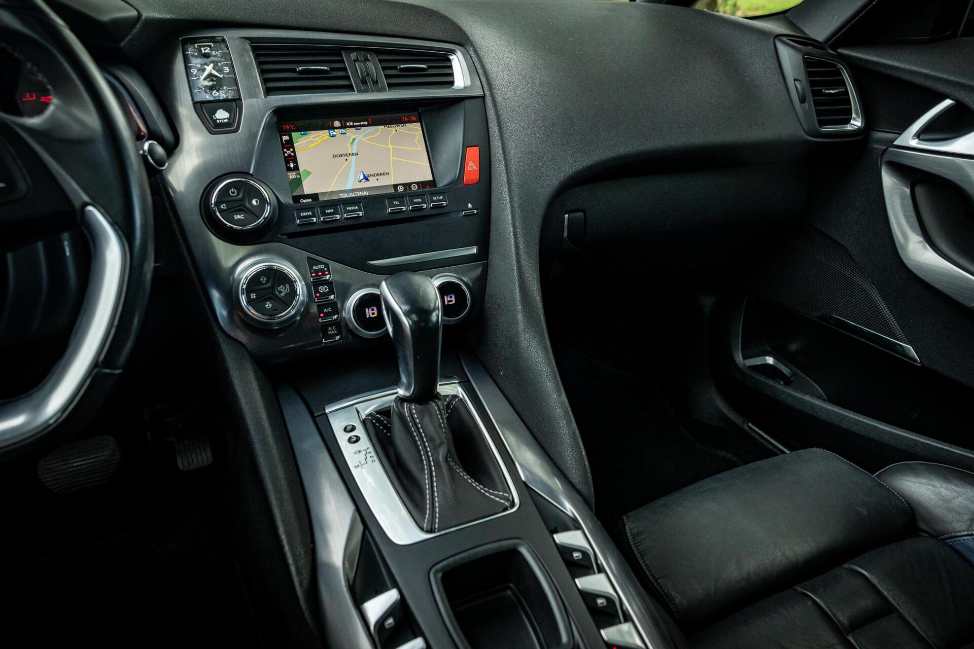 Foto van DS DS 5