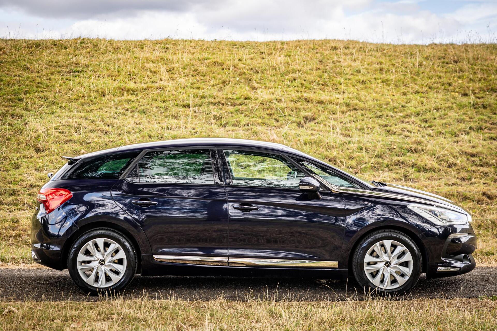 Foto van DS DS 5