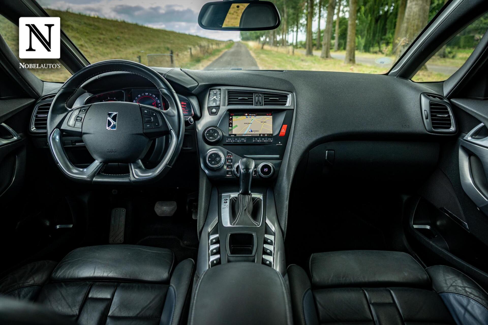 Foto van DS DS 5