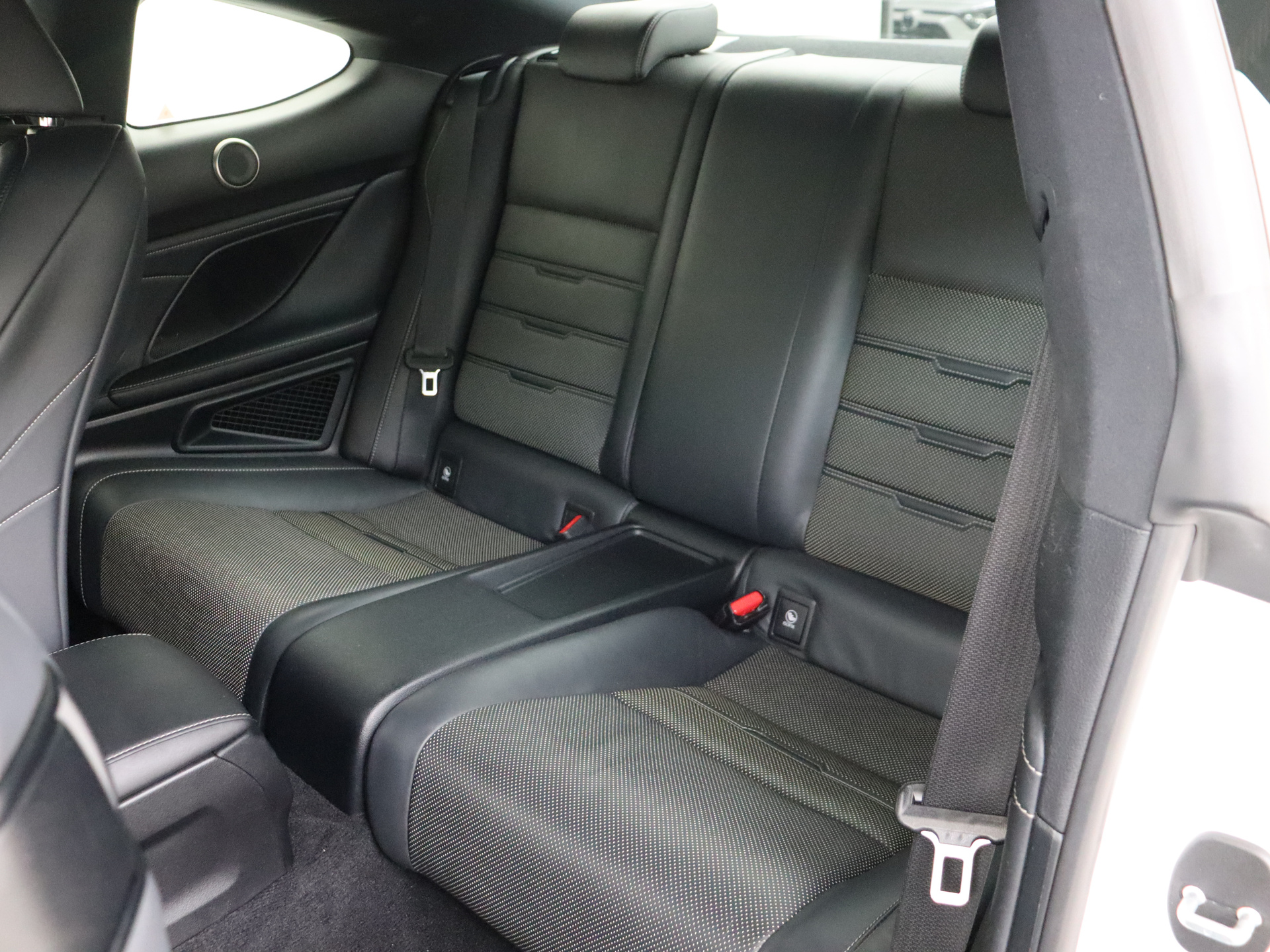 Foto van Lexus Lexus Rc300h