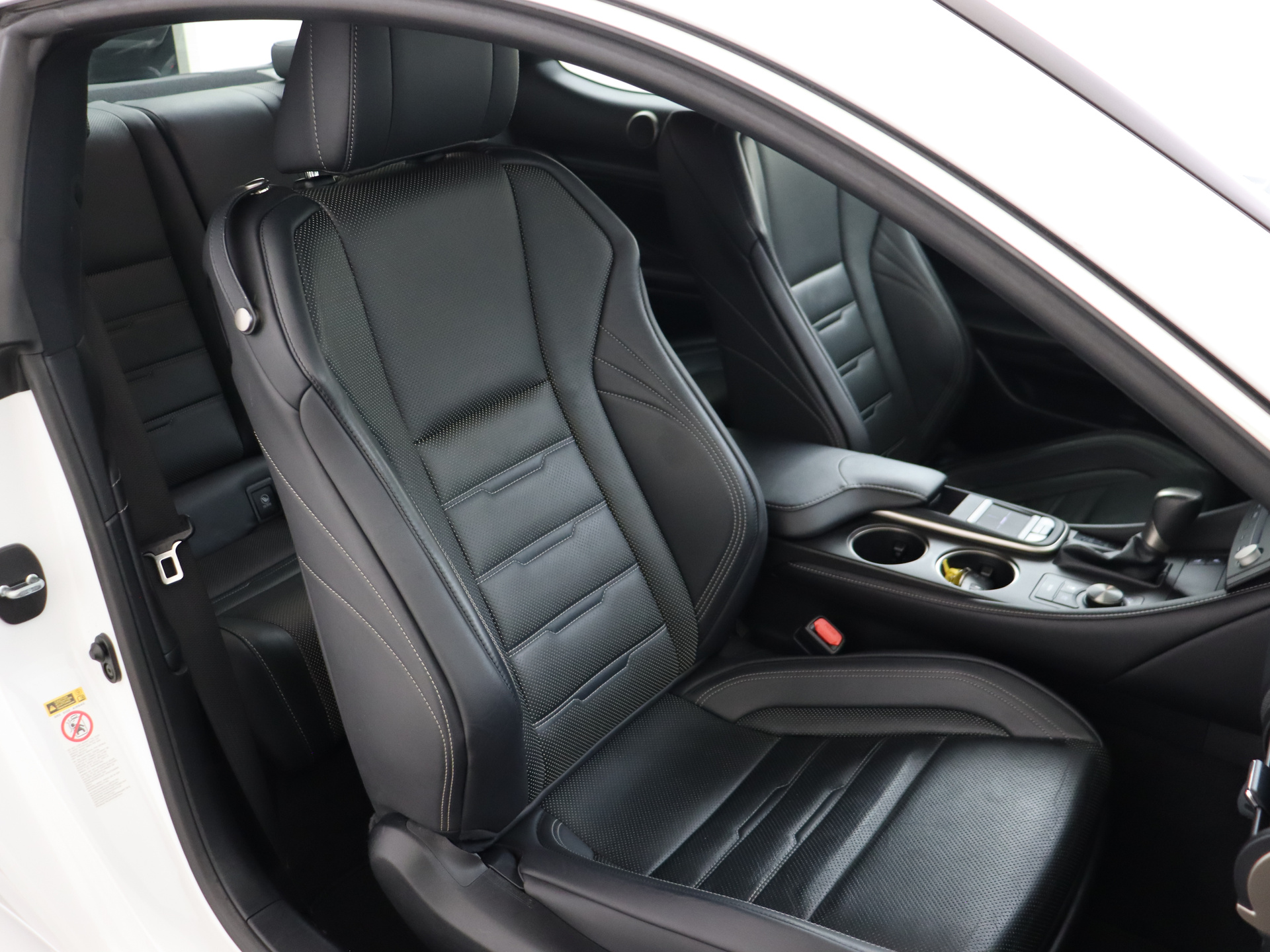 Foto van Lexus Lexus Rc300h