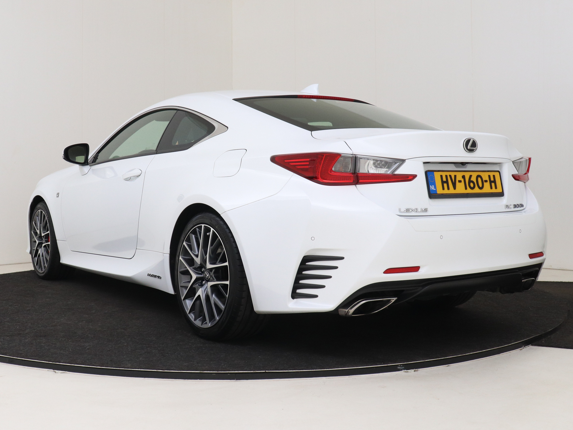 Foto van Lexus Lexus Rc300h