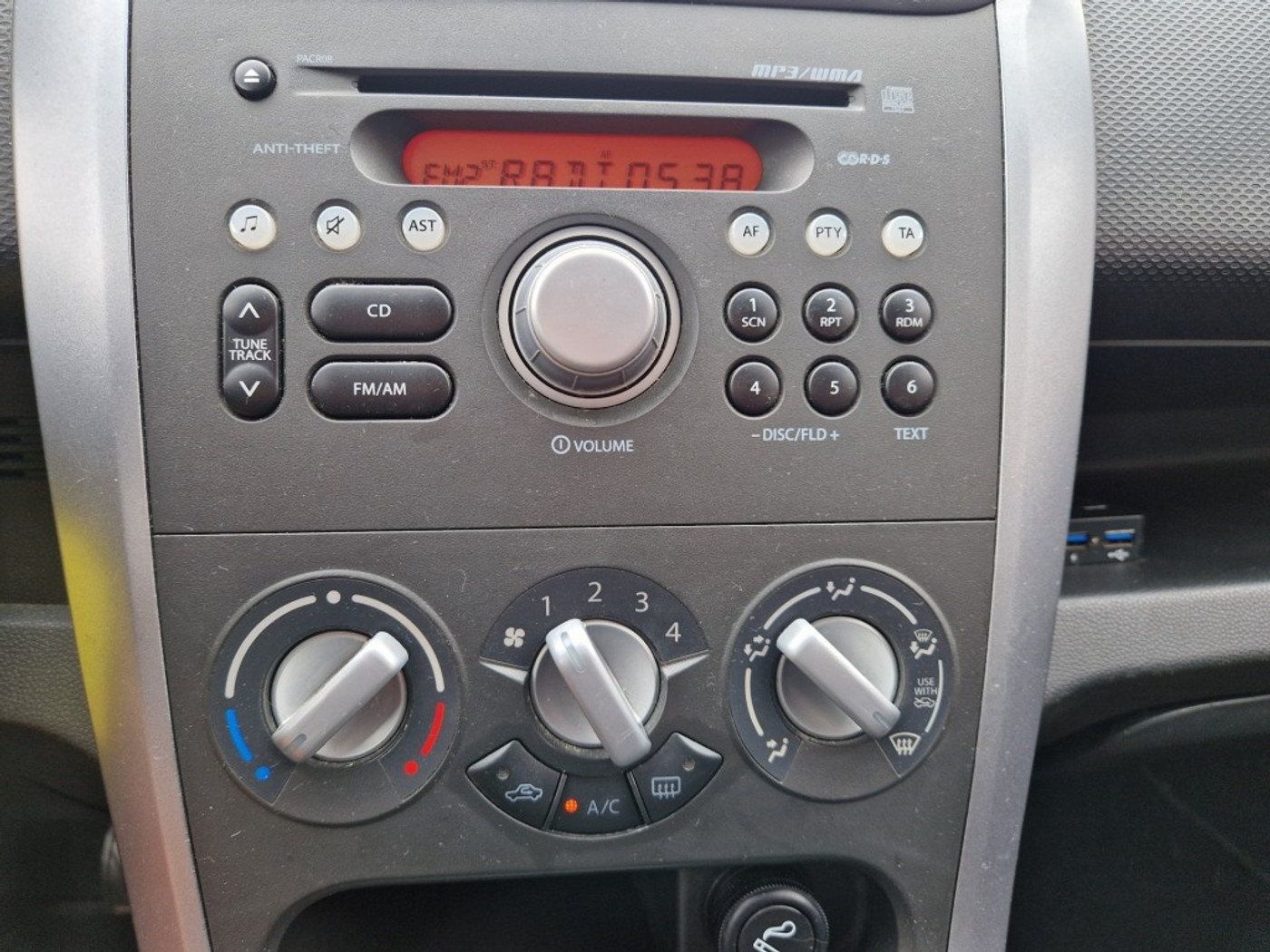 Foto van Suzuki Splash