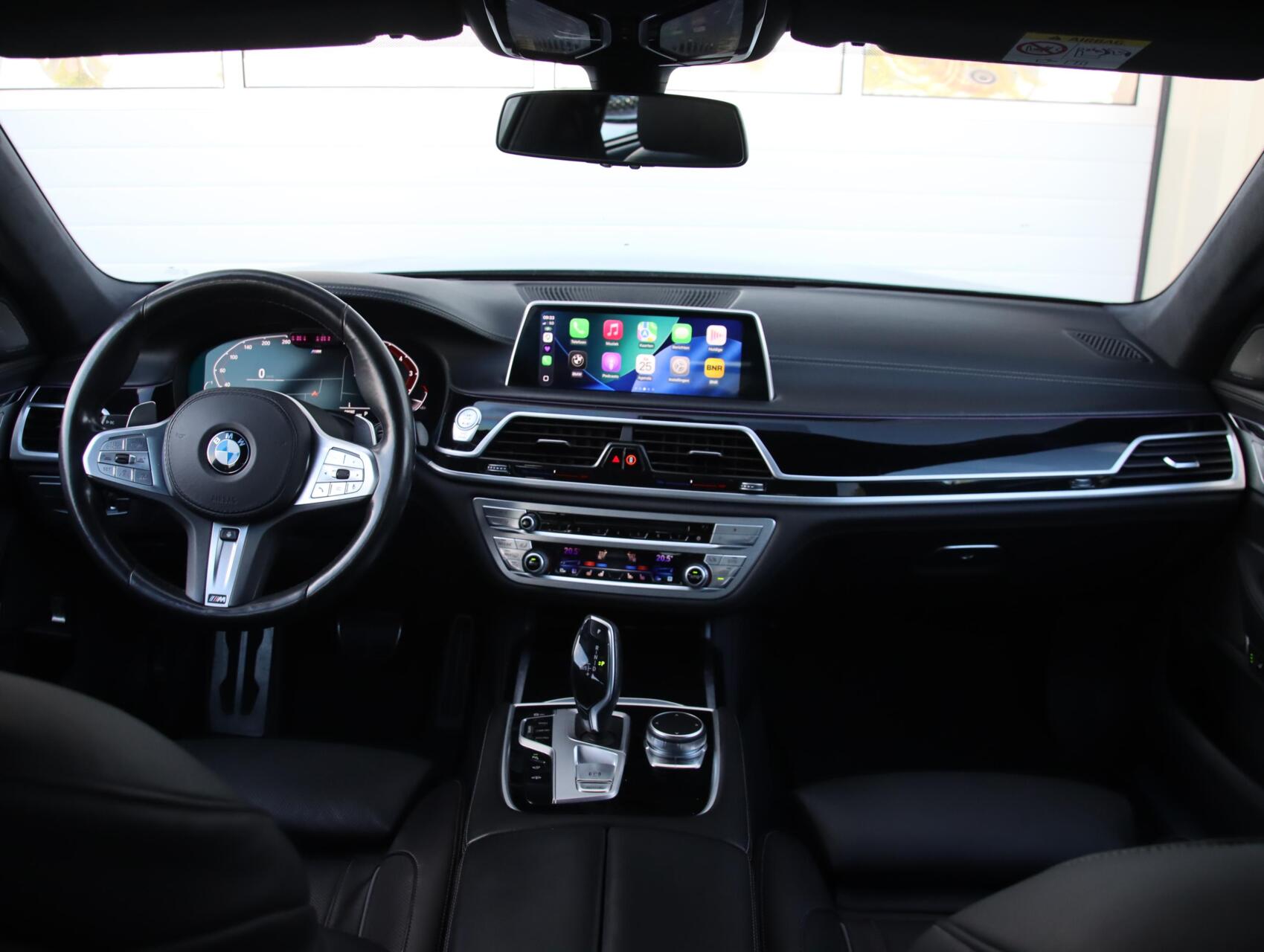 Foto van BMW 750i xDrive
