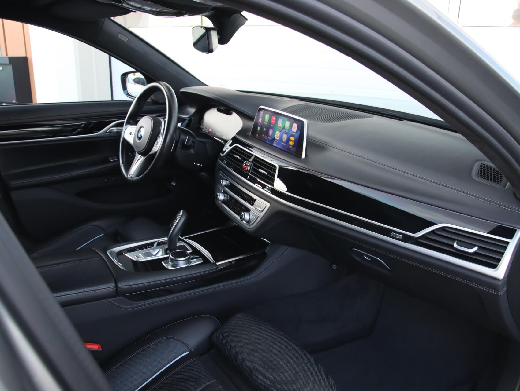 Foto van BMW 750i xDrive