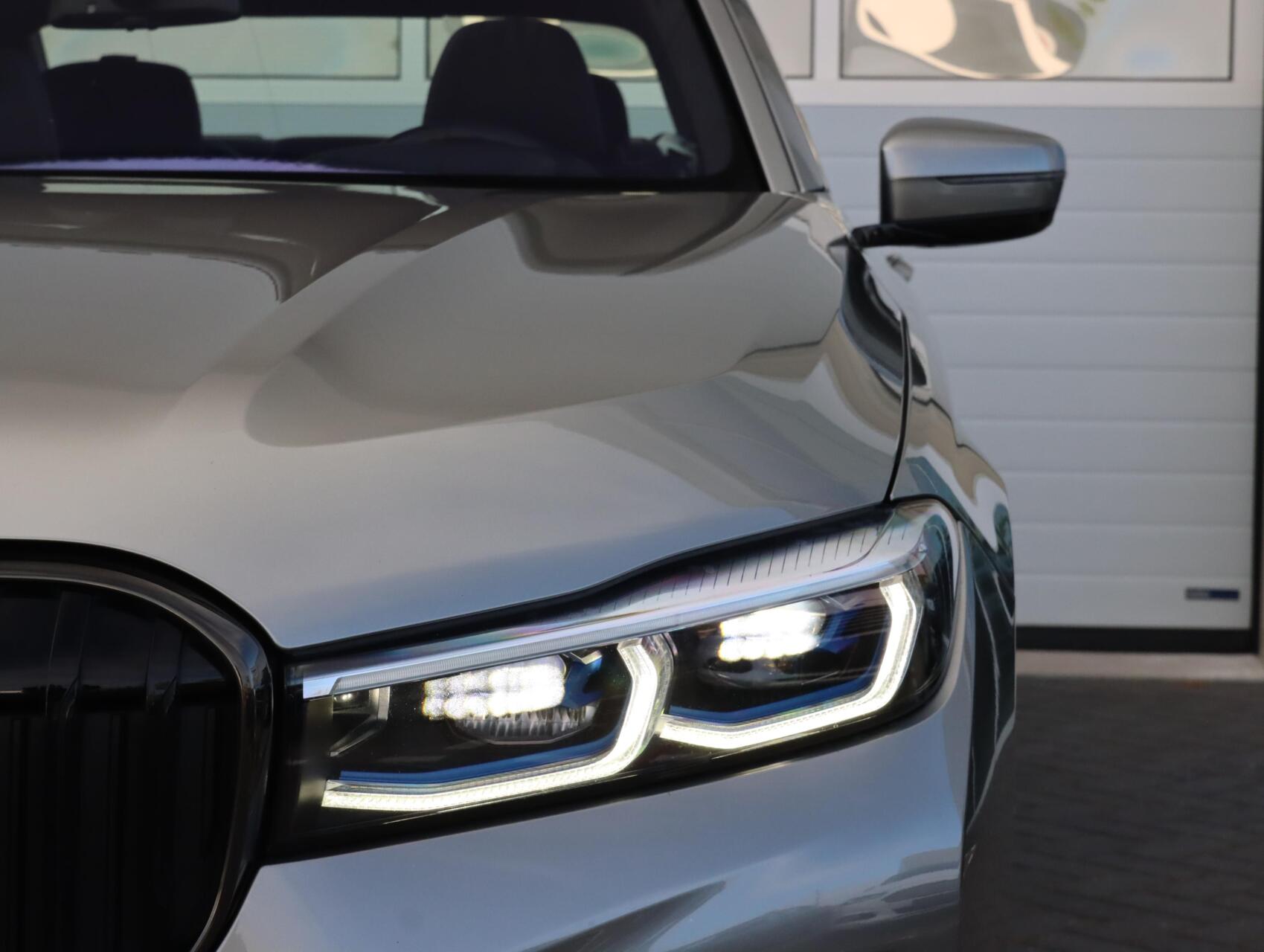 Foto van BMW 750i xDrive
