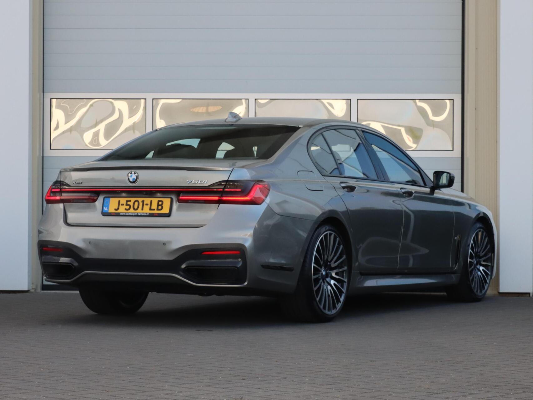 Foto van BMW 750i xDrive