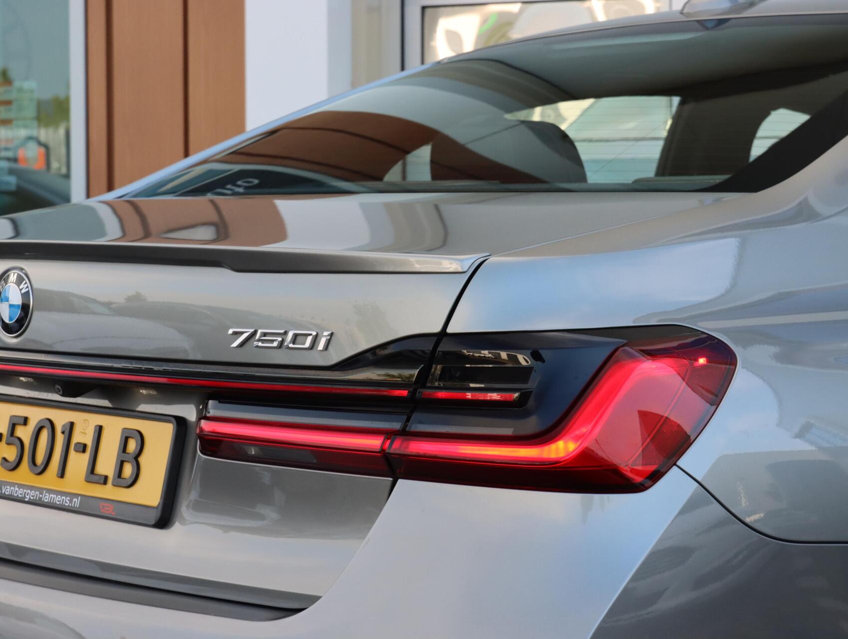 Foto van BMW 750i xDrive