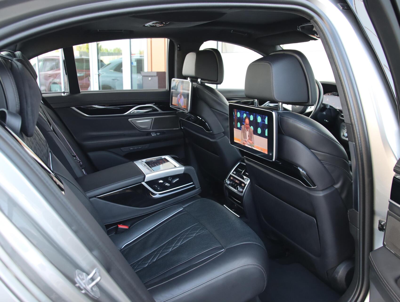 Foto van BMW 750i xDrive