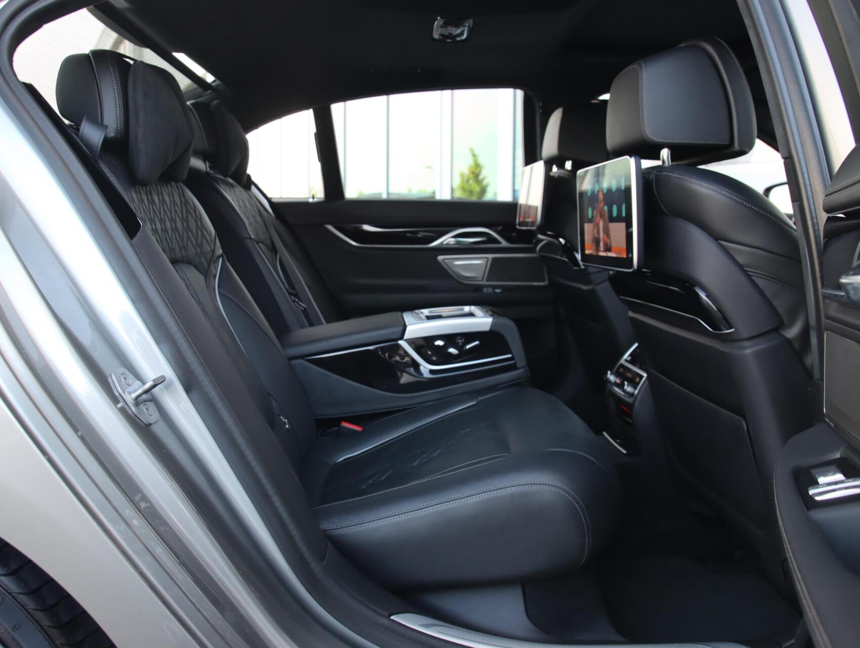 Foto van BMW 750i xDrive