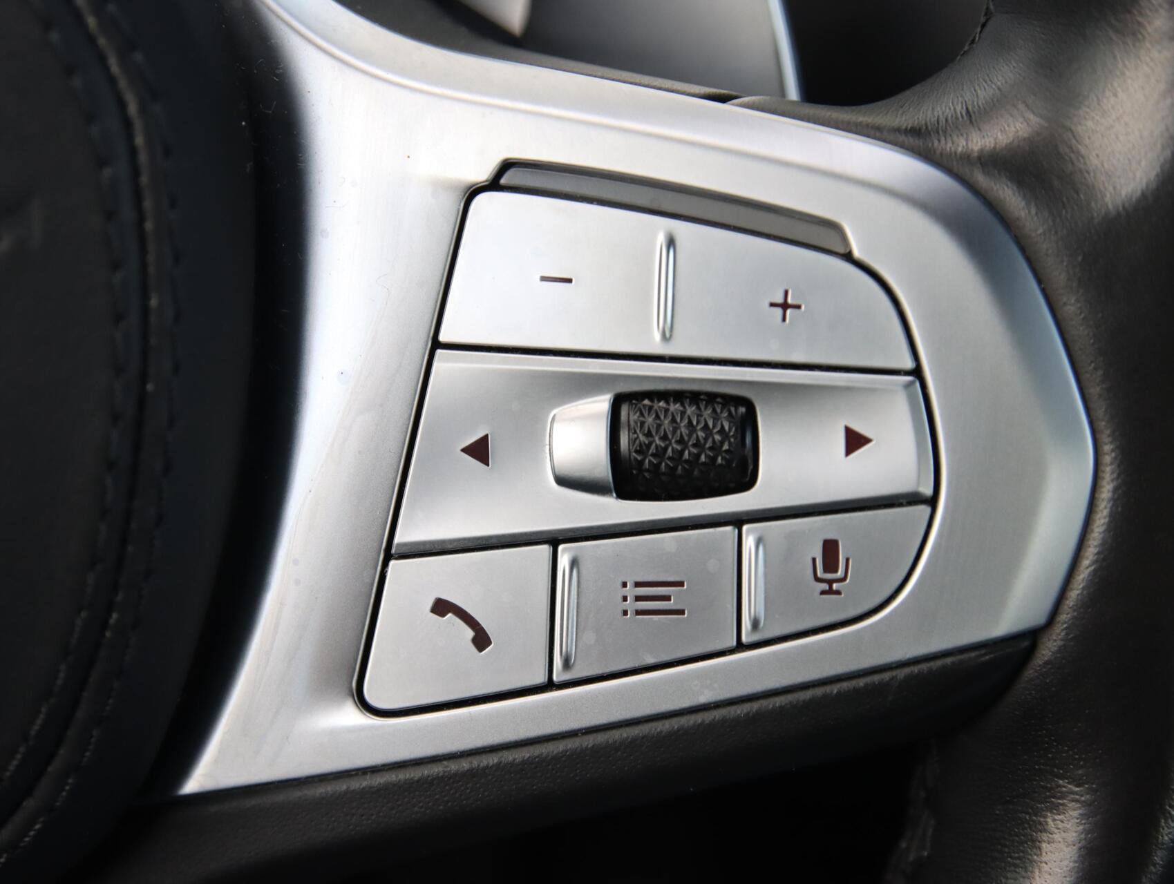 Foto van BMW 750i xDrive