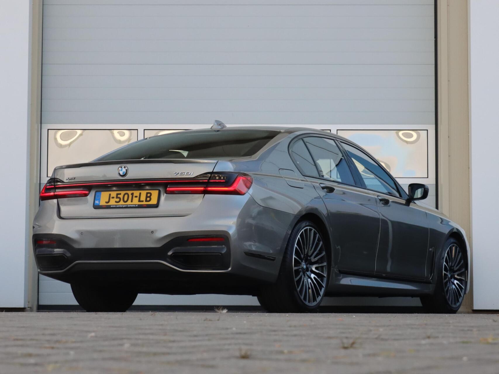 Foto van BMW 750i xDrive