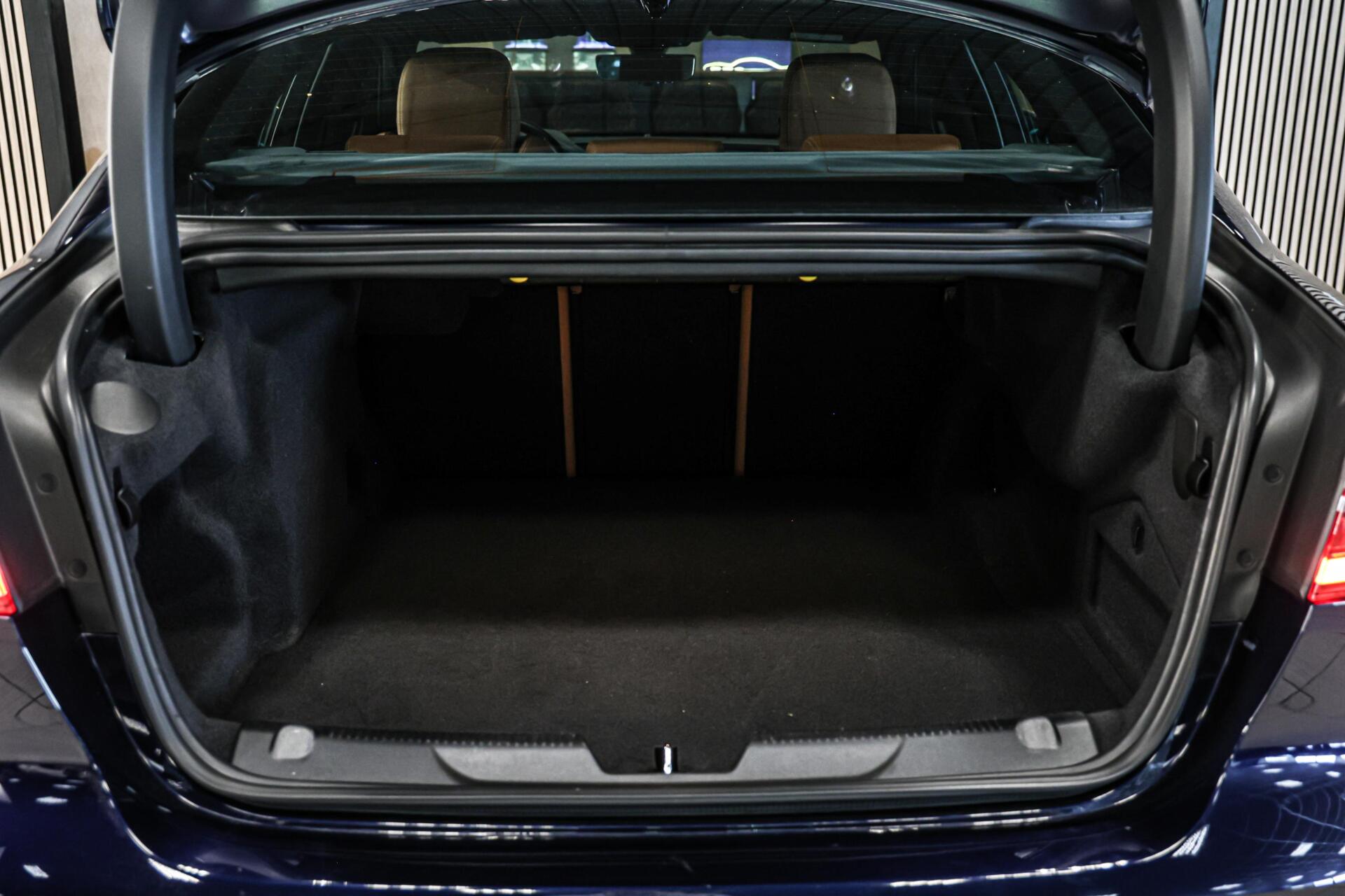 Foto van Jaguar Jaguar Xe
