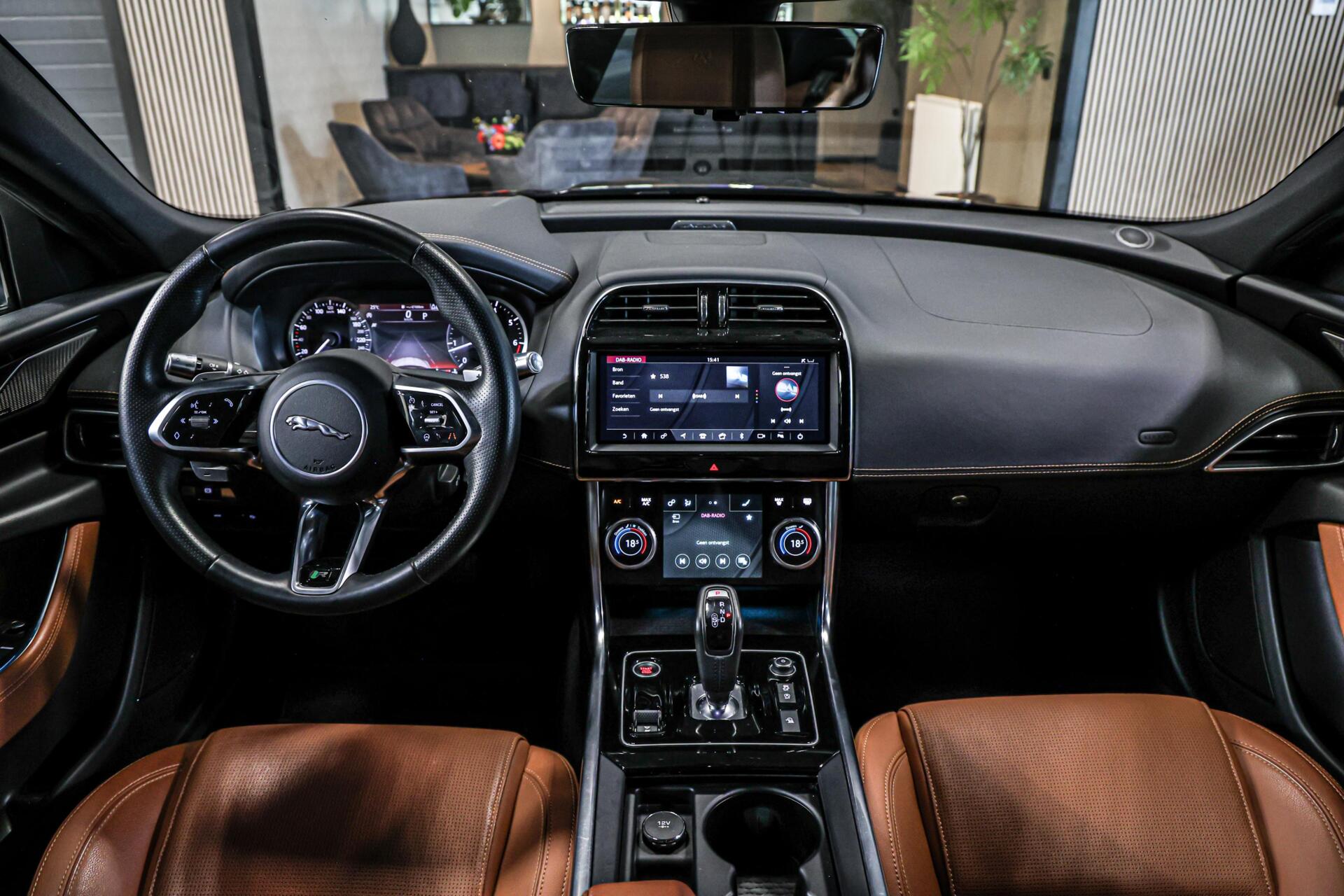 Foto van Jaguar Jaguar Xe
