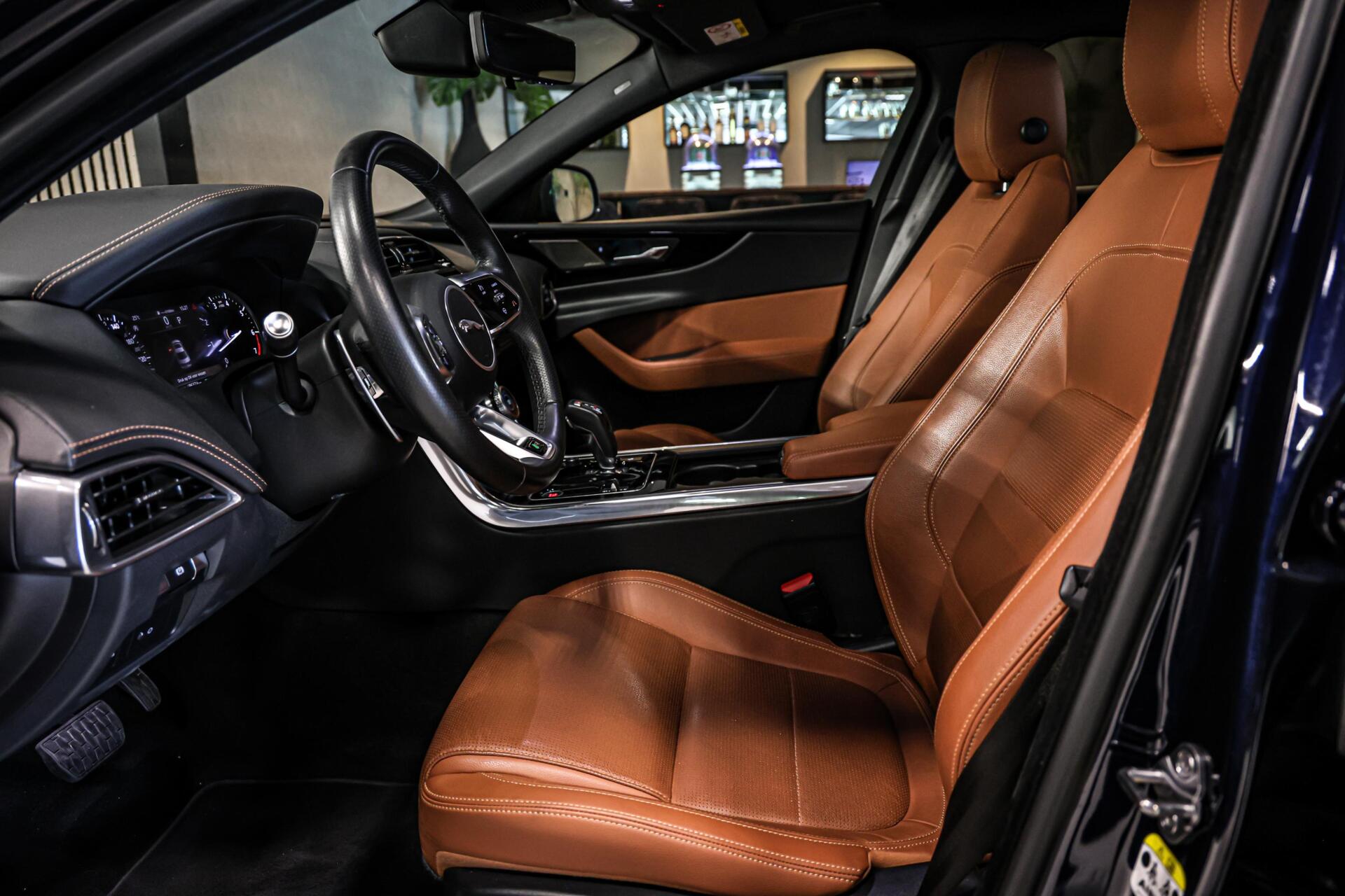 Foto van Jaguar Jaguar Xe