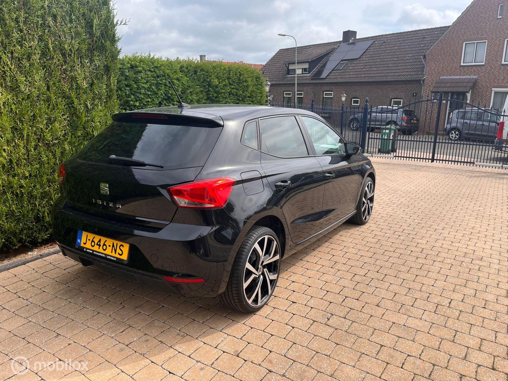 Foto van Seat Ibiza