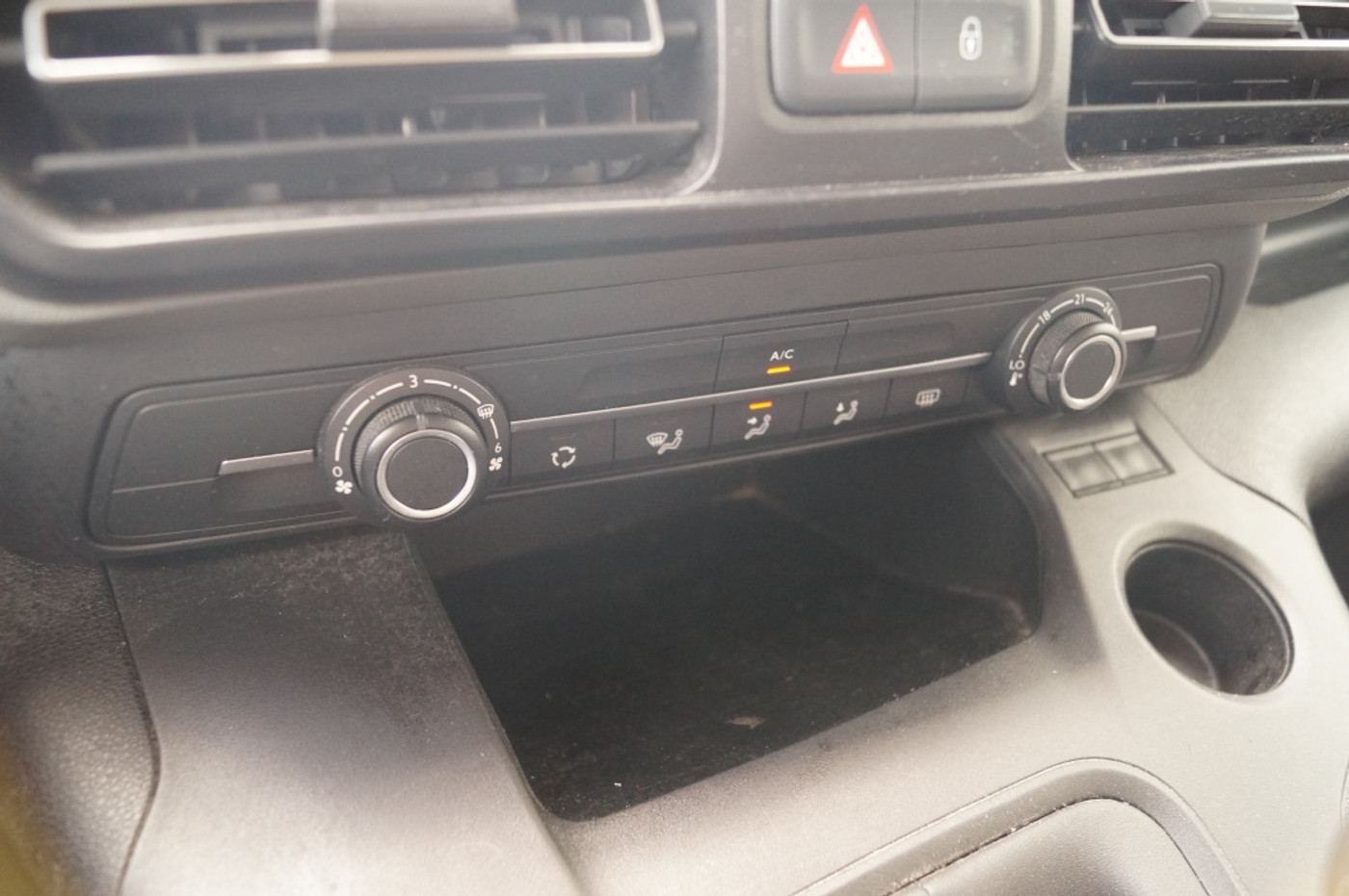 Foto van Peugeot Rifter
