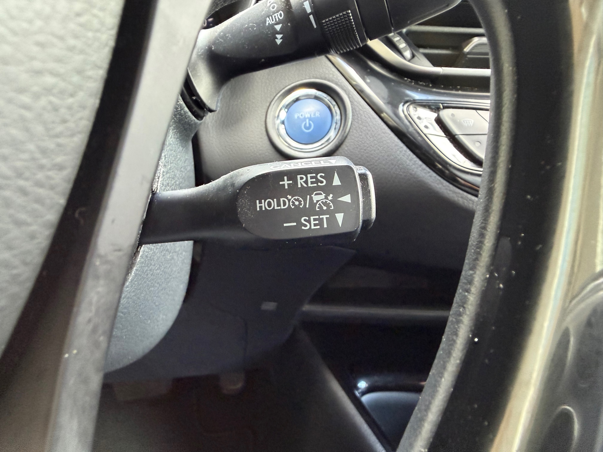 Foto van Toyota Toyota C-hr