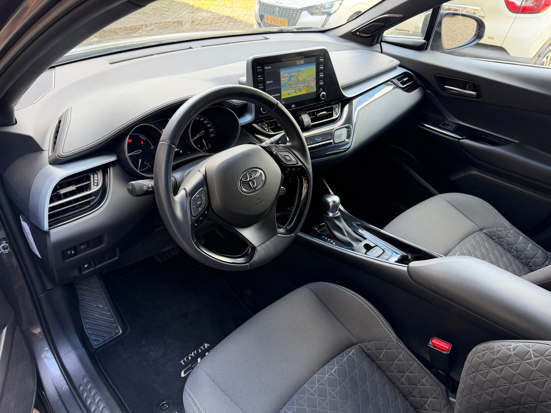 Foto van Toyota Toyota C-hr