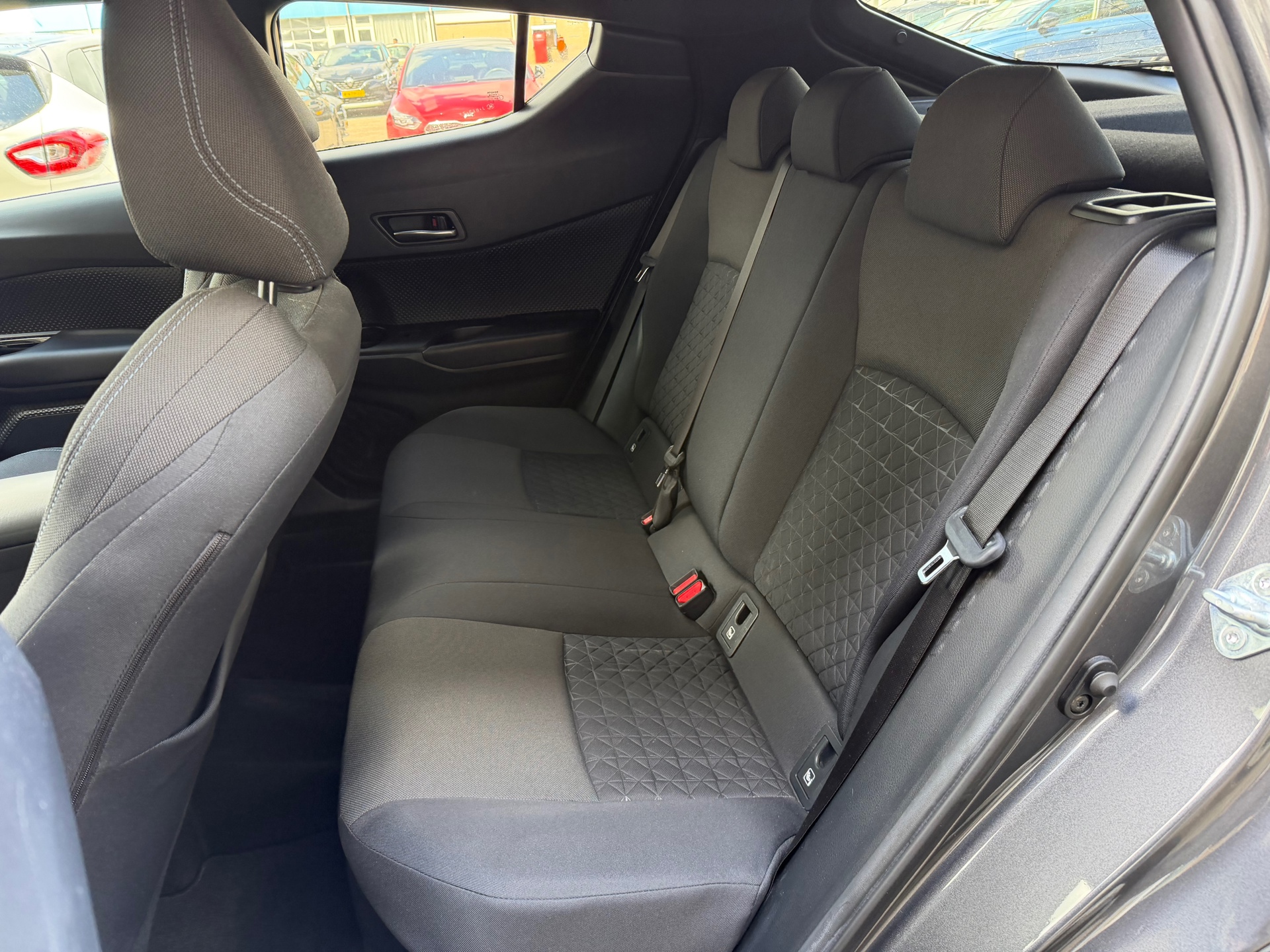 Foto van Toyota Toyota C-hr