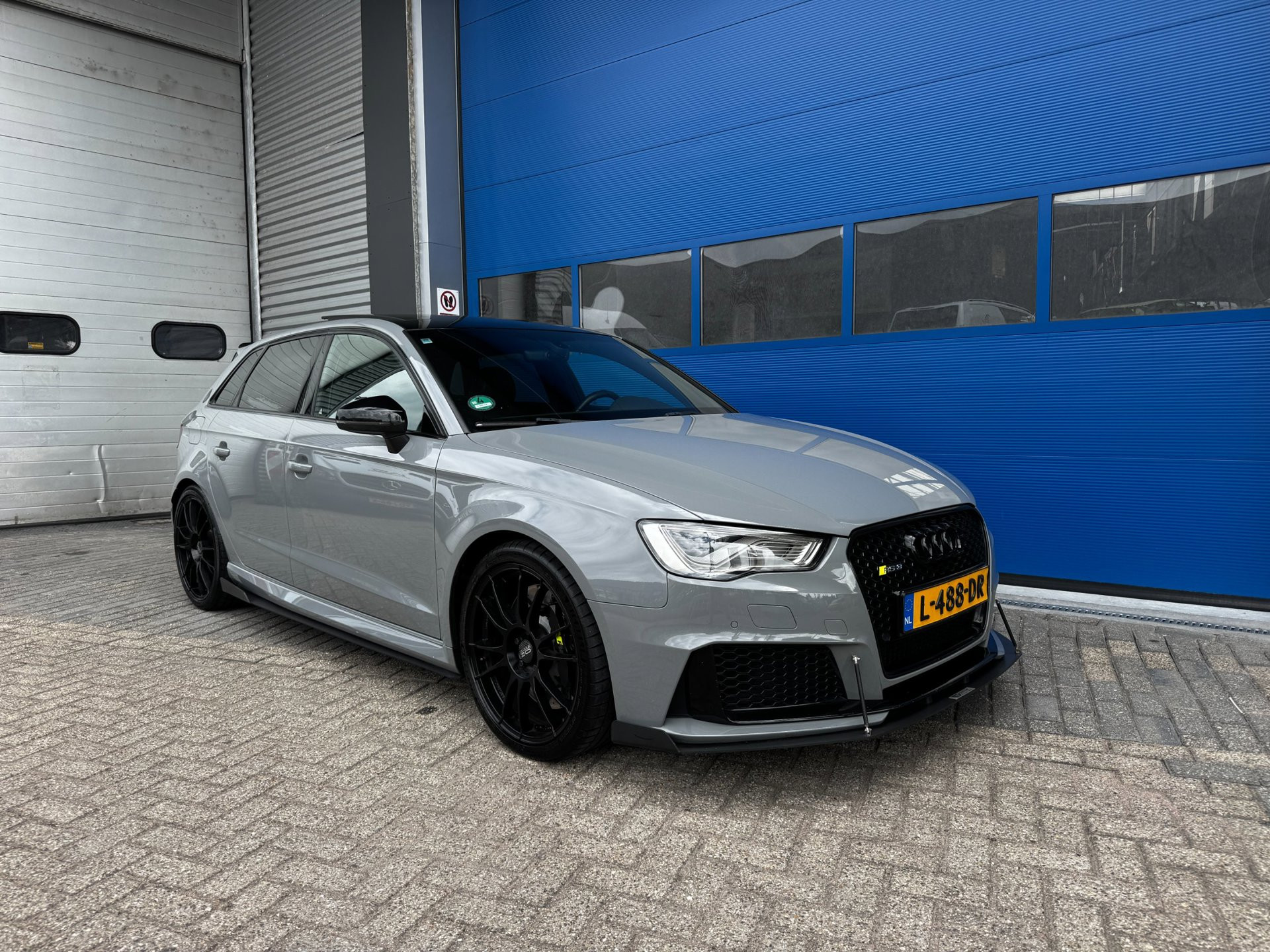 Audi RS 3 Sportback 2.5 TFSI RS3 Quattro *Build Engine* B&O *Veel upgrades!* 2015 - voorkant