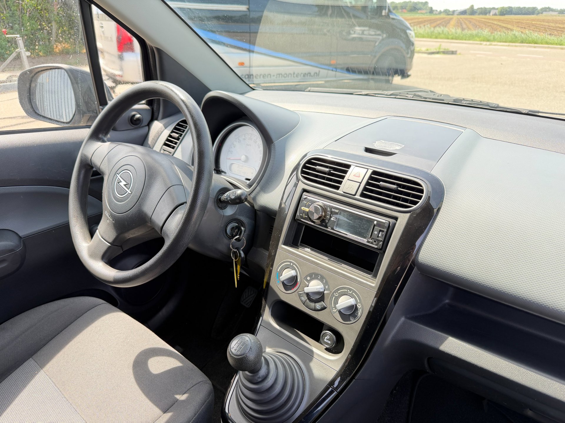 Foto van Opel Agila