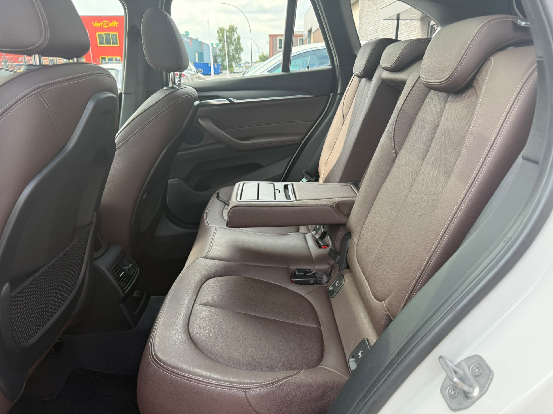 Foto van BMW X1 Xdrive20i