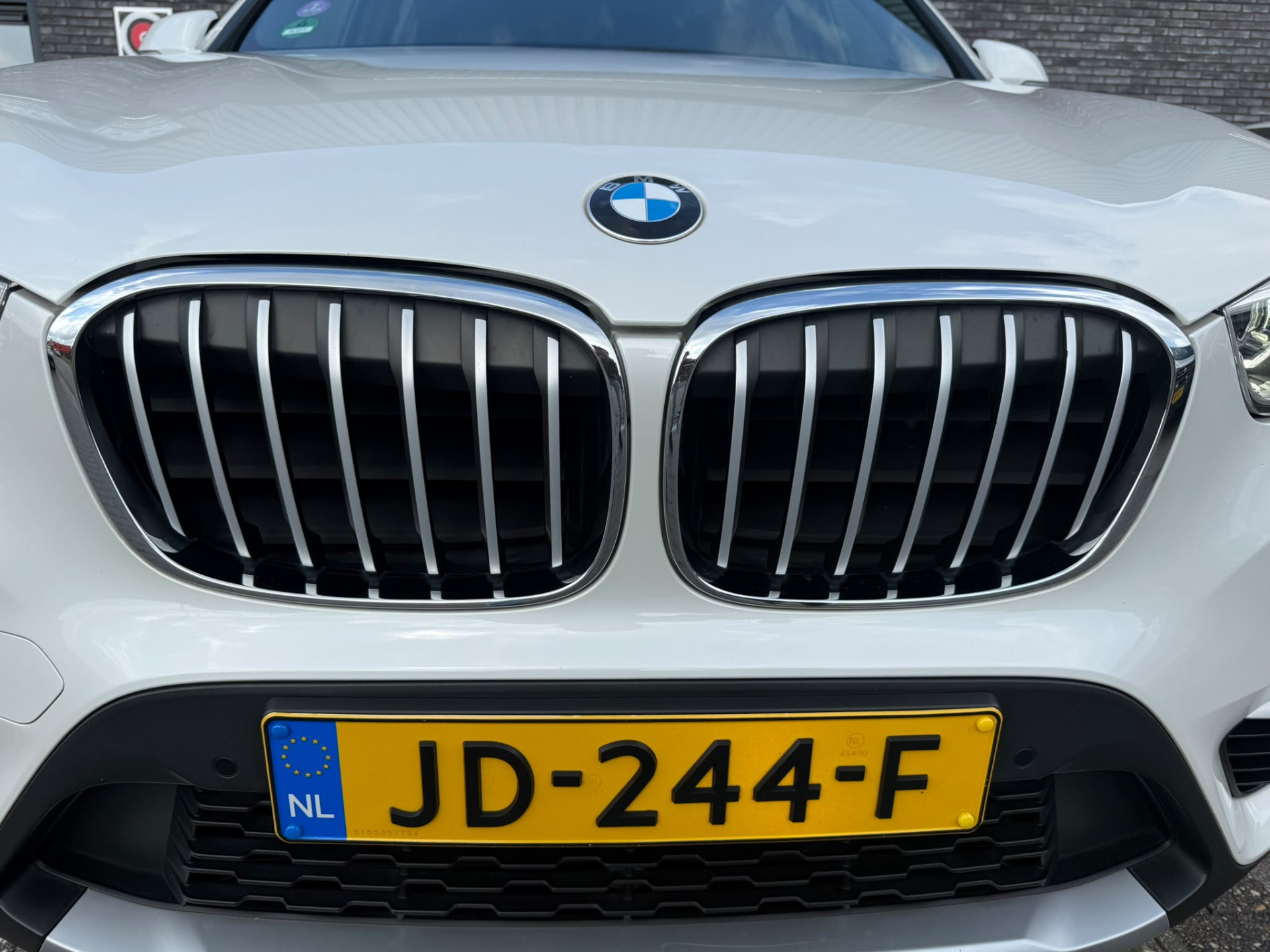 Foto van BMW X1 Xdrive20i