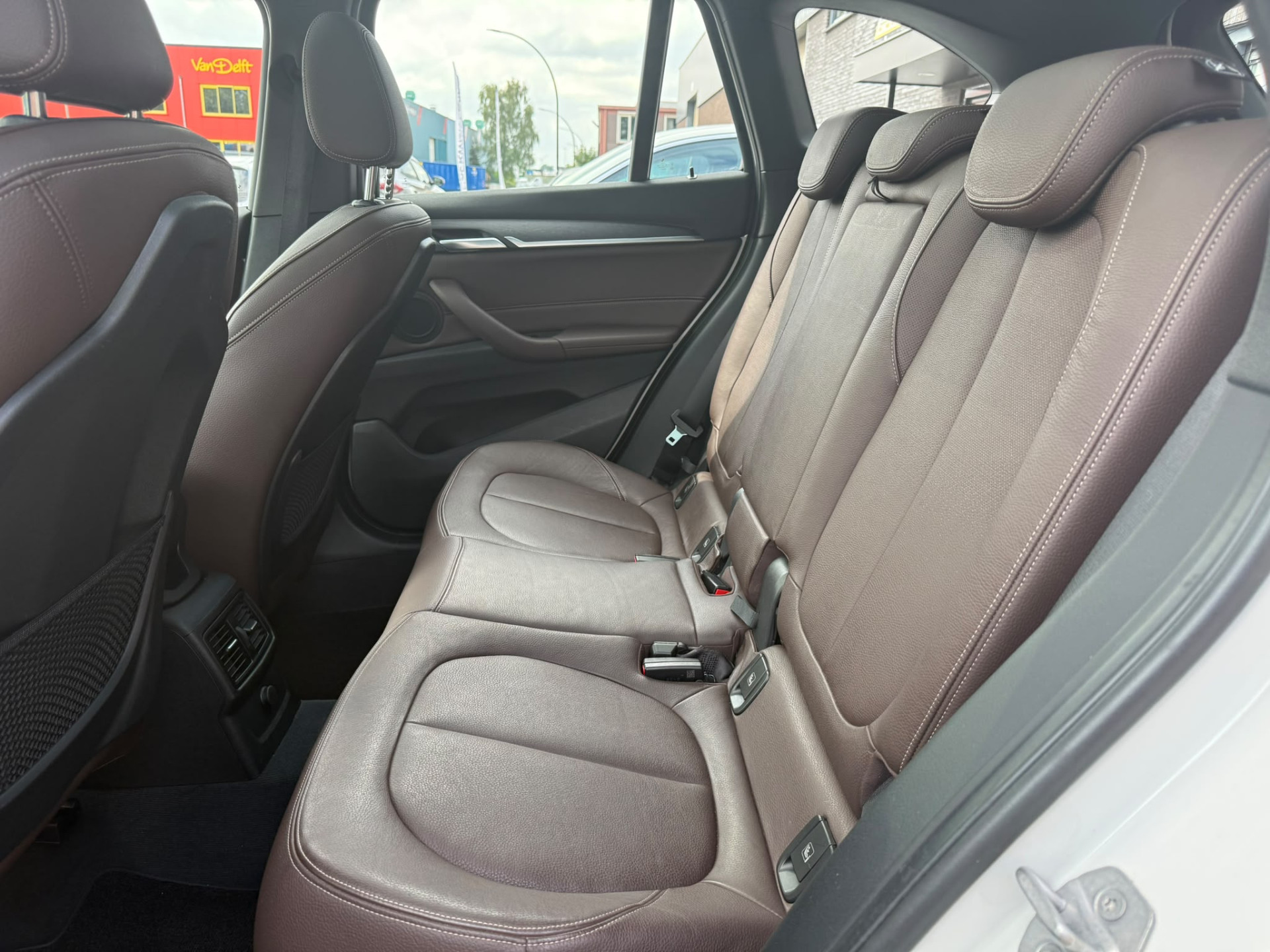 Foto van BMW X1 Xdrive20i