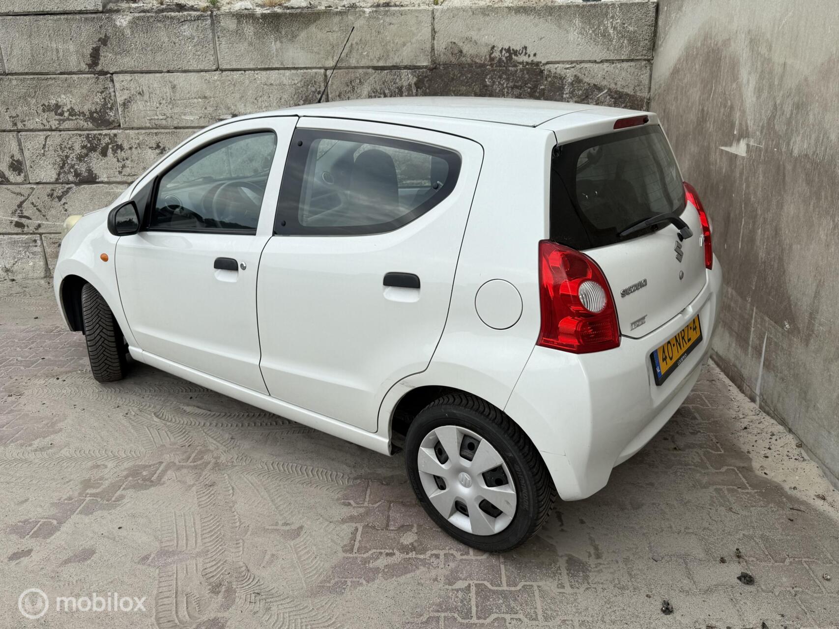 Foto van Suzuki Alto