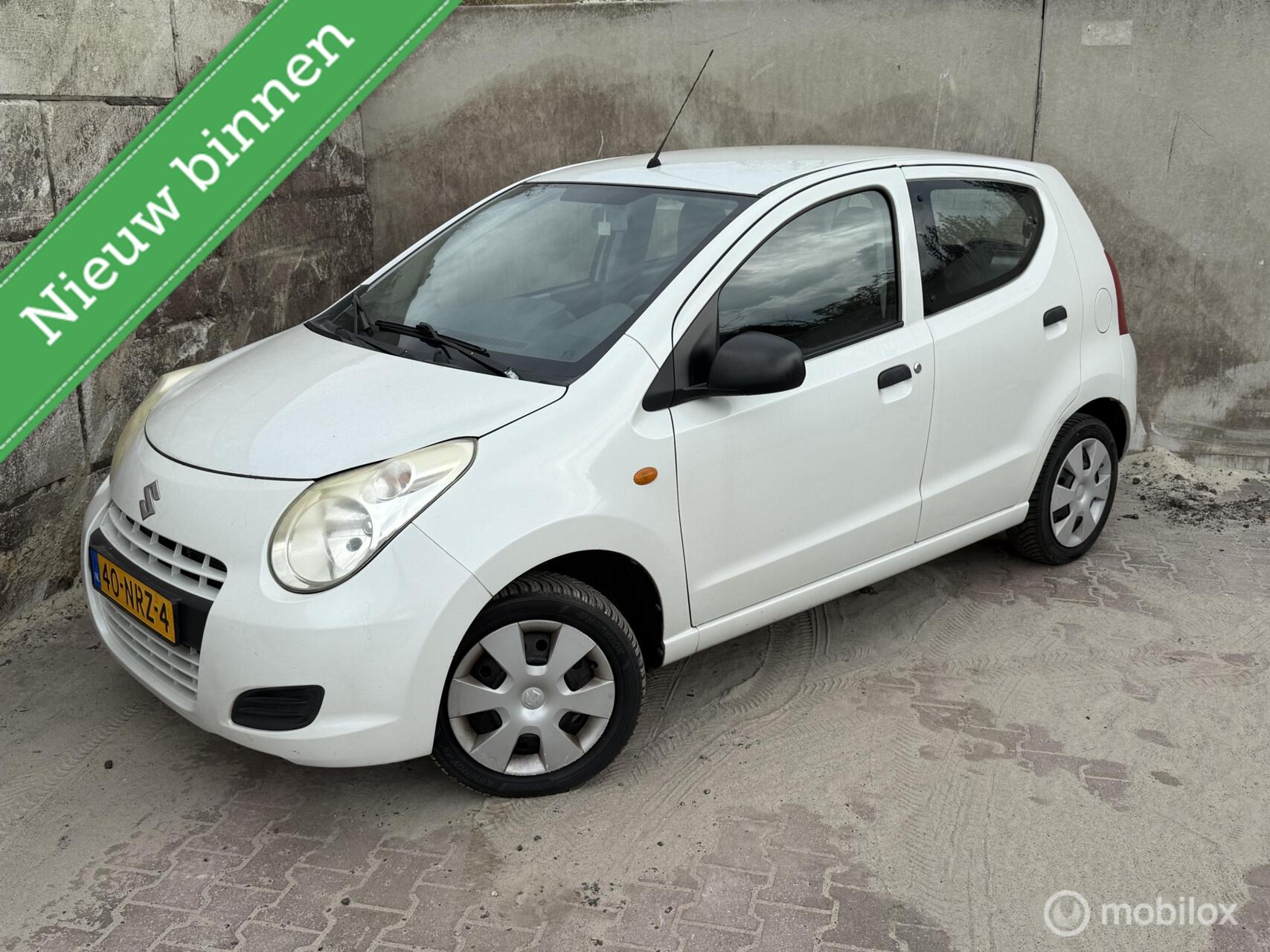 Suzuki Alto 1.0 Comfort 2010 - voorkant